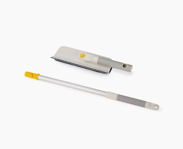 joseph-joseph-cleantech-2-in-1-glass-cleaning-tool-with-extension-pole image 1
