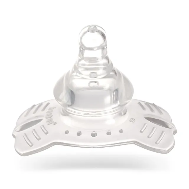 haakaa-butterfly-nipple-shields-for-nursing-with-carry-case image 1