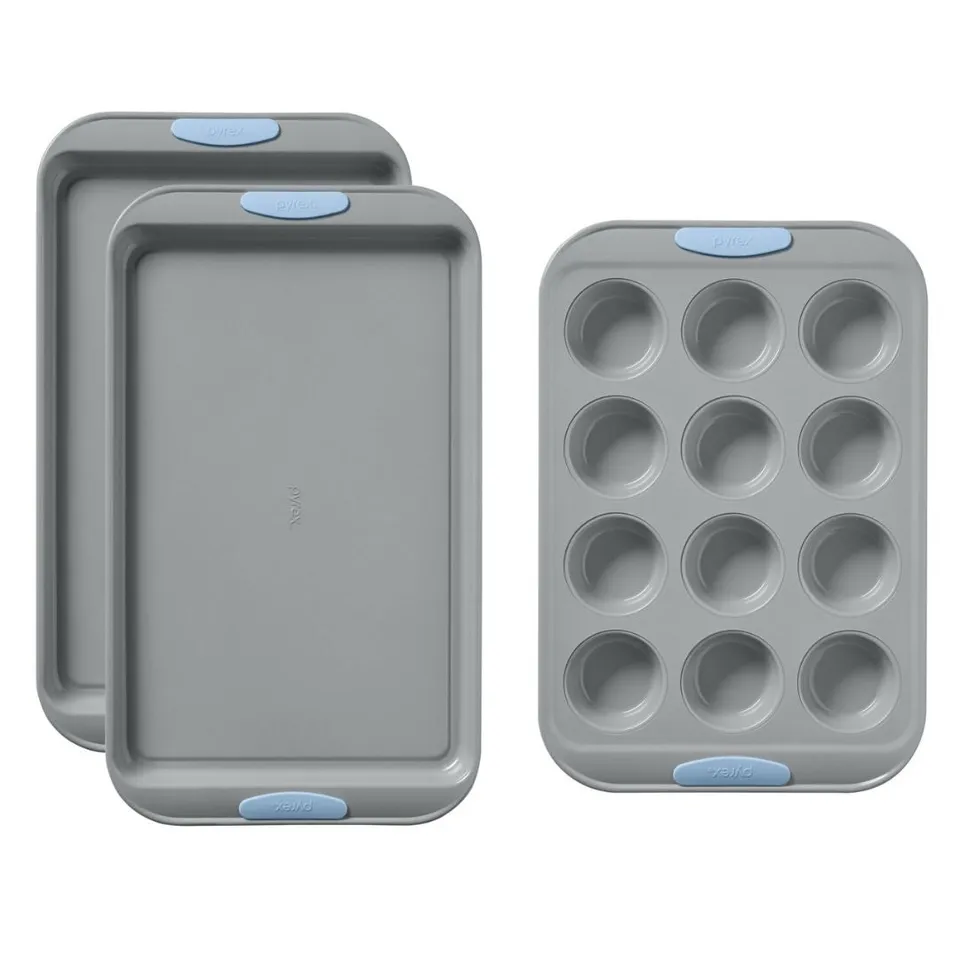 pyrex-metal-bakeware-3-piece-set-in-cerulean image 1