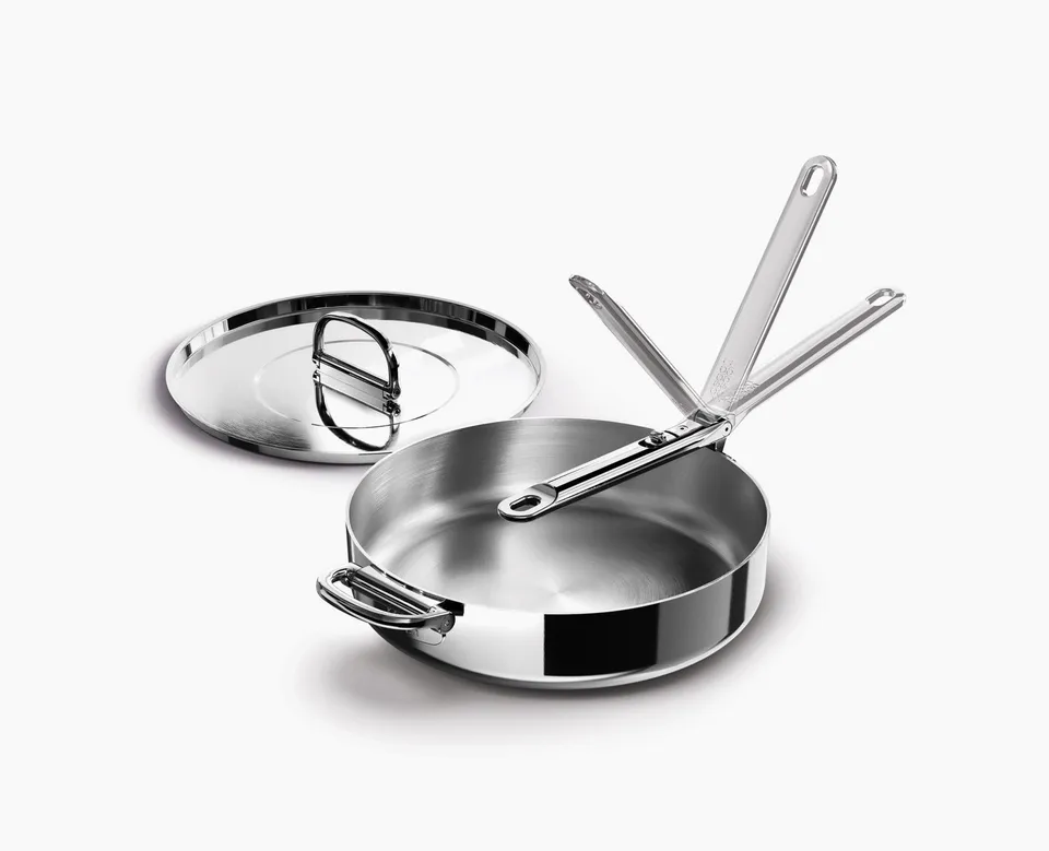 joseph-joseph-space-steel-28cm-folding-handle-saut-pan-with-lid image 1