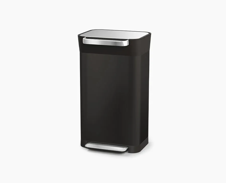 joseph-joseph-titan-30l-black-trash-compactor image 1