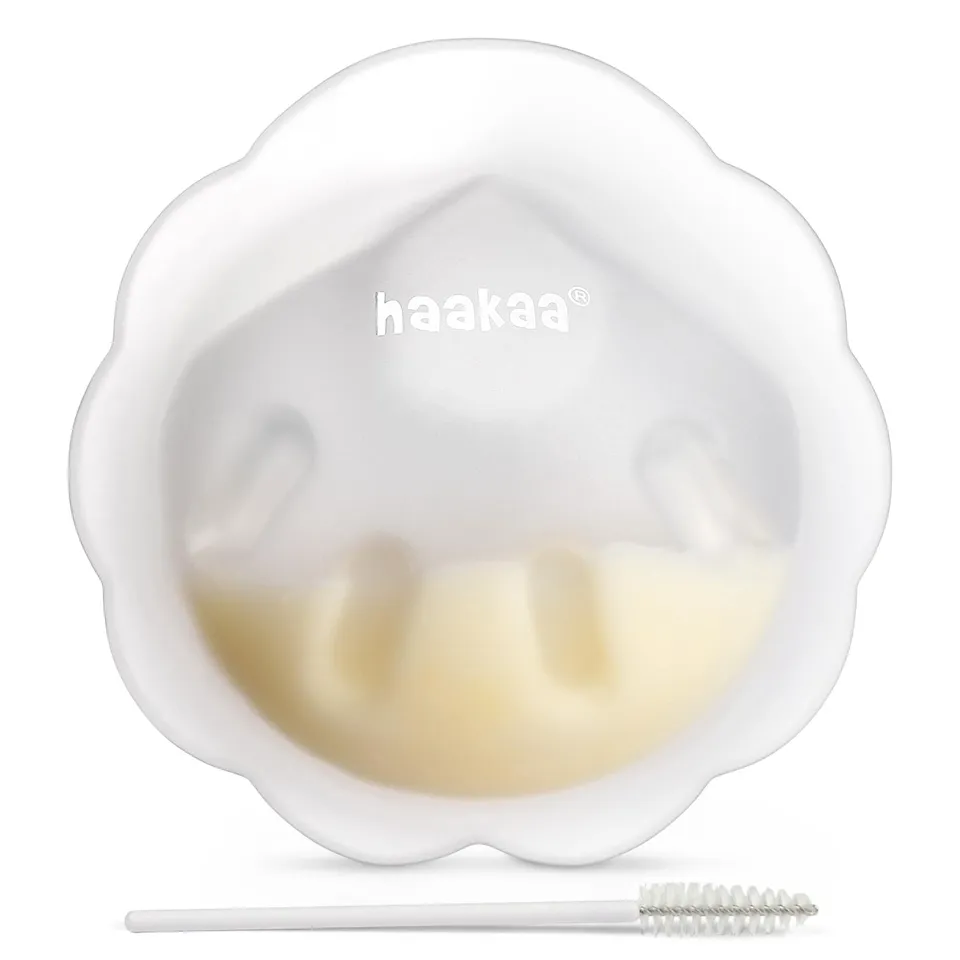 haakaa-petal-soft-silicone-milk-collector-discreet-leak-protection-breast-milk-s image 1