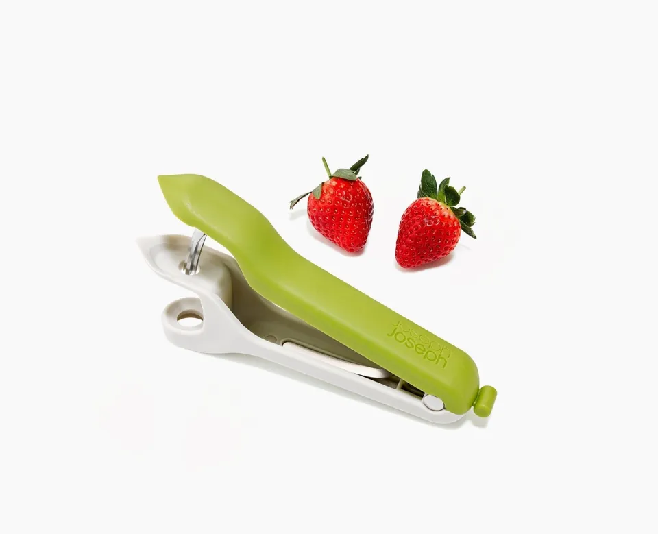 joseph-joseph-tweezy-2-in-1-pitter-huller-tool image 1
