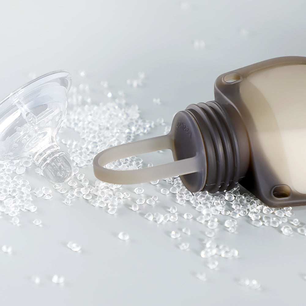 haakaa-silicone-milk-storage-bag-sippy-spout-combo image 6