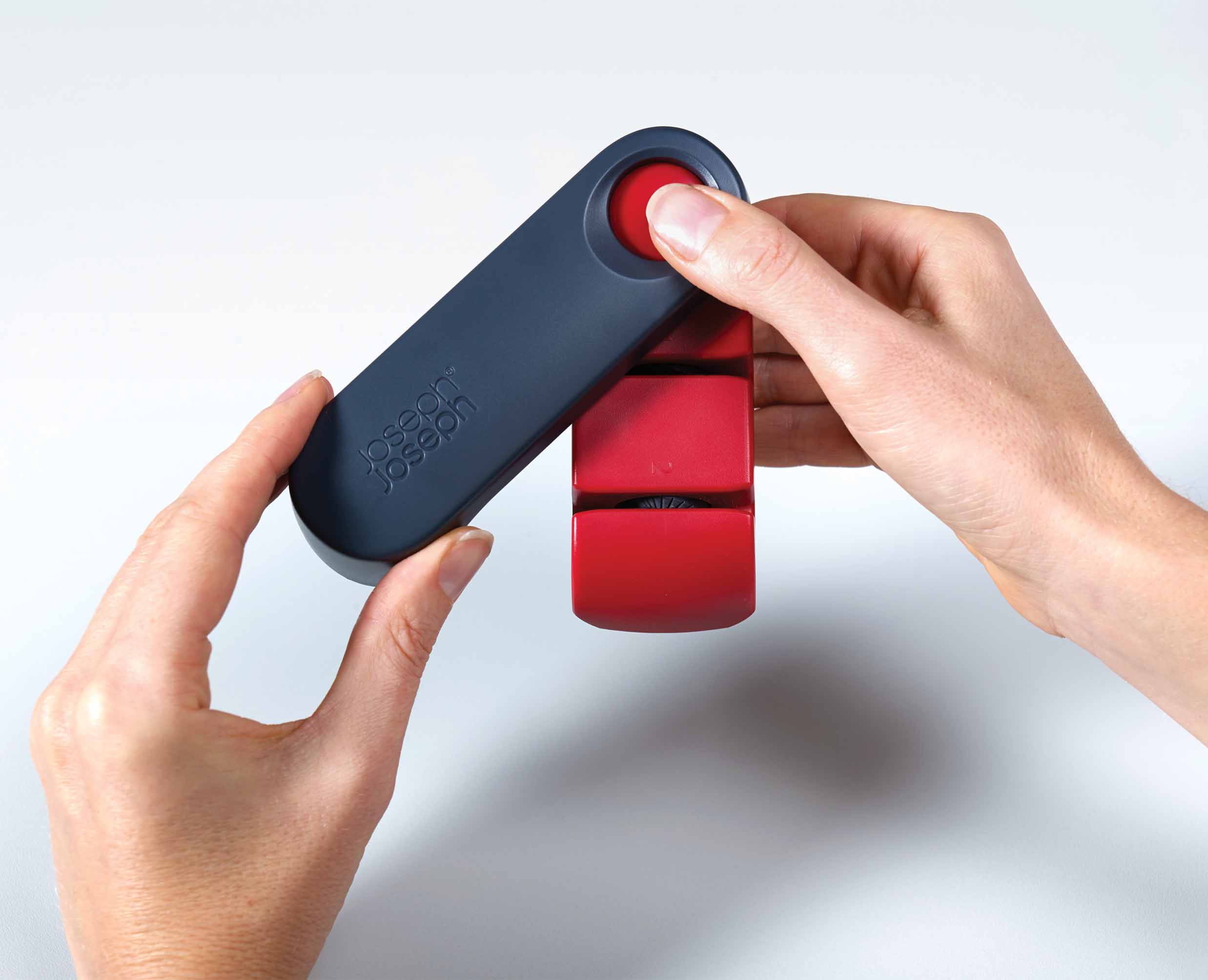 joseph-joseph-rota-red-folding-knife-sharpener image 6