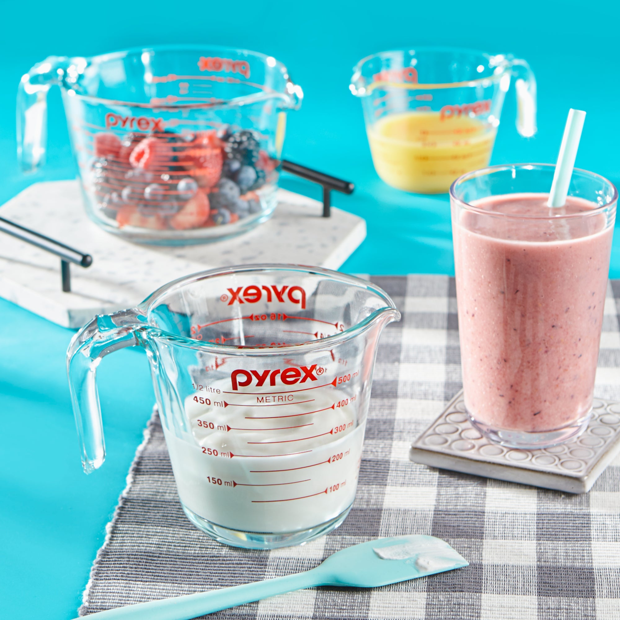 pyrex-3-piece-measuring-cup-set image 2
