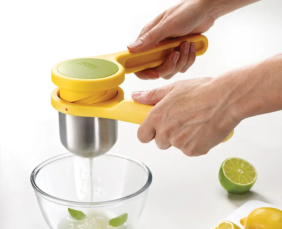 joseph-joseph-helix-citrus-juicer-yellow-easy-squeeze-lemon-lime-press image 2