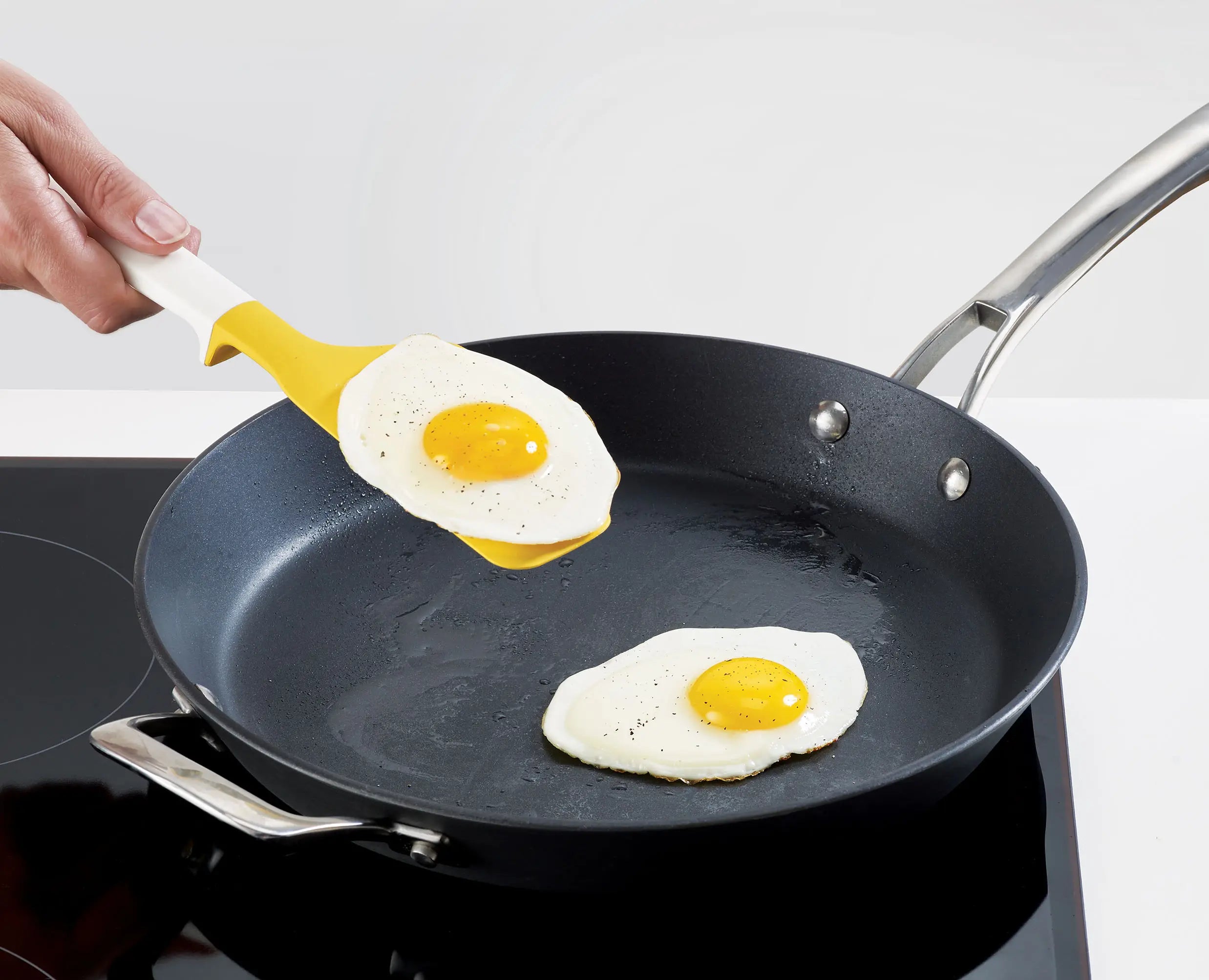 joseph-joseph-elevate-yellow-egg-spatula image 5