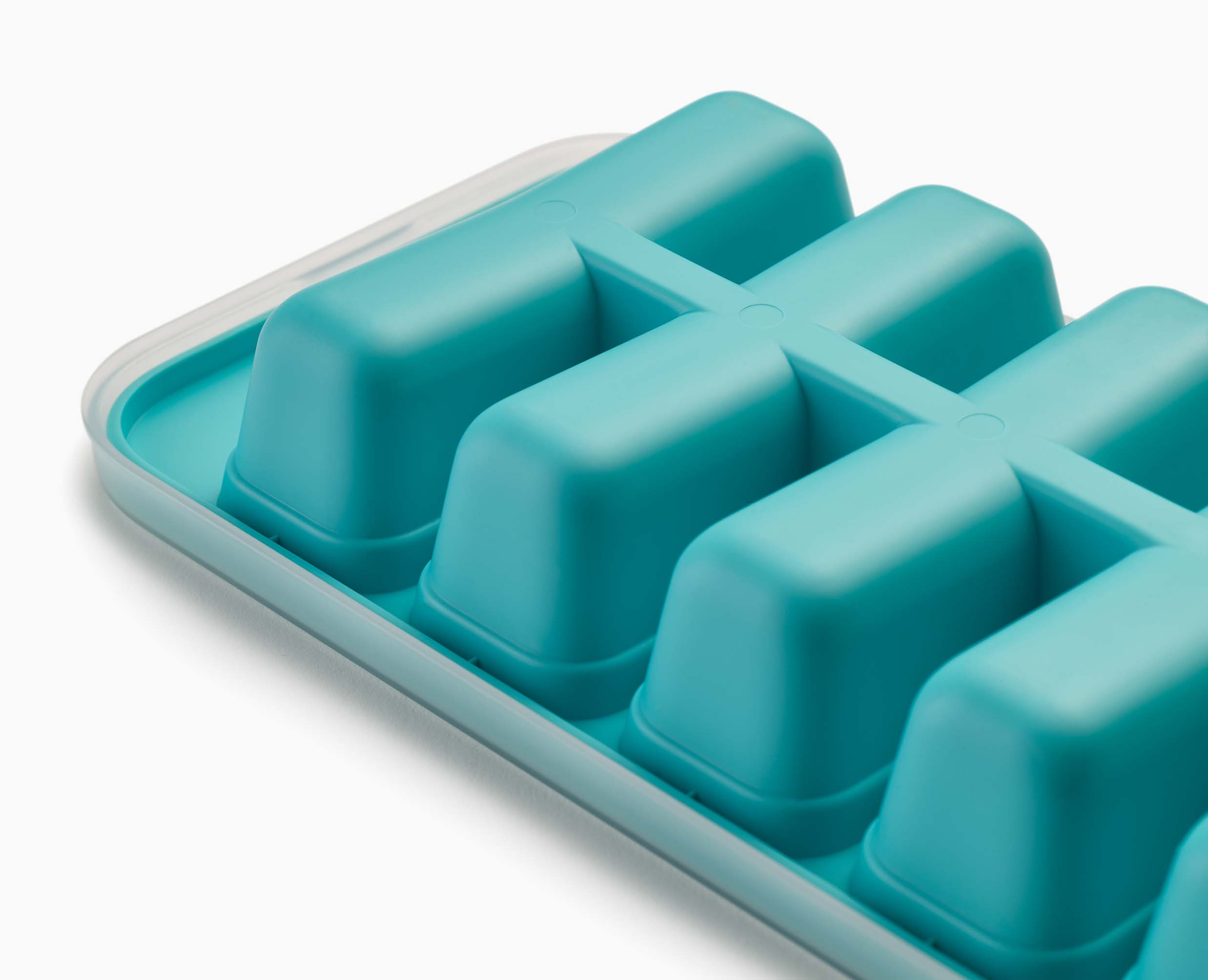 joseph-joseph-flow-easy-fill-blue-ice-cube-tray-2-pack image 7