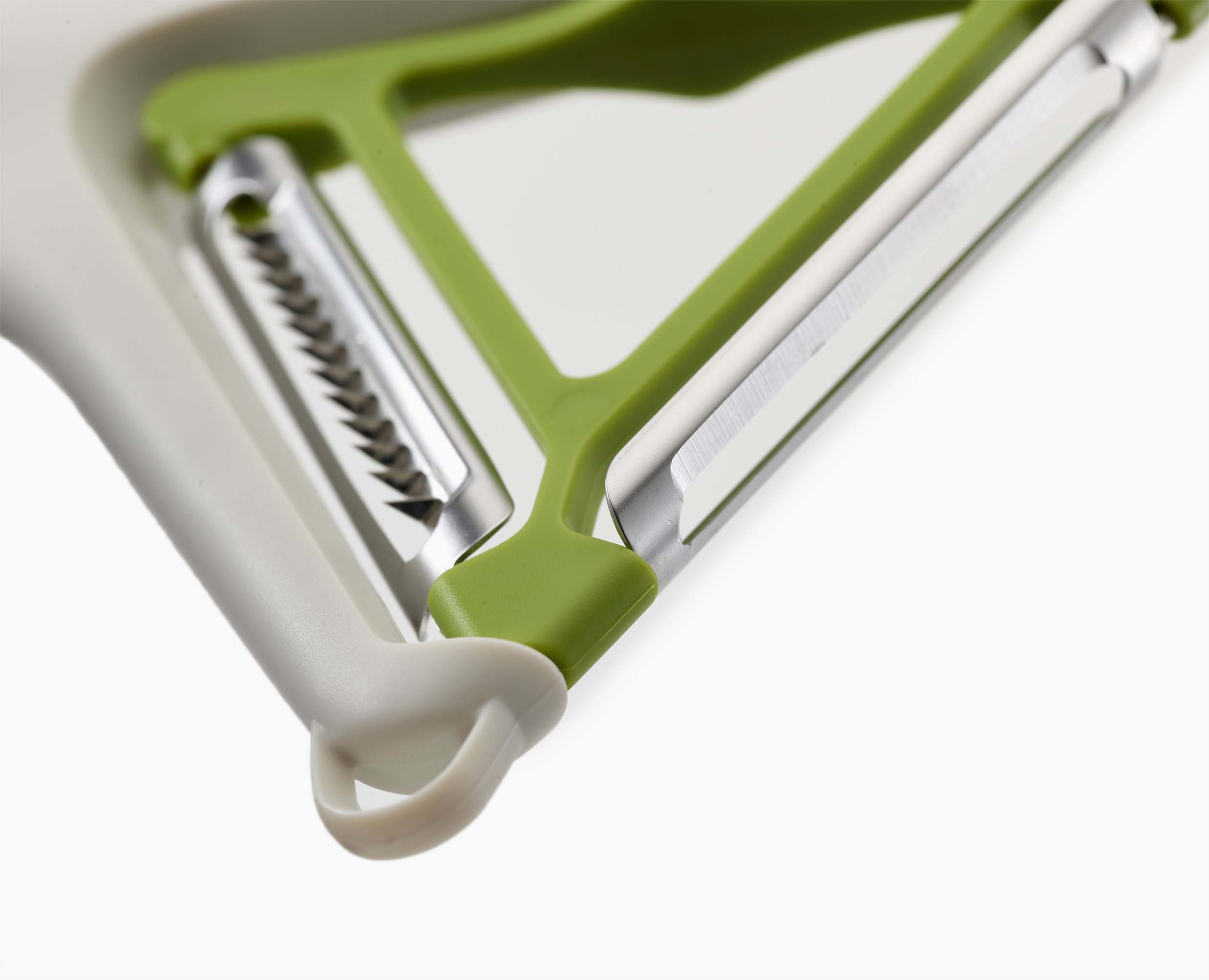 joseph-joseph-switch-2-in-1-peeler-with-rotating-head image 4