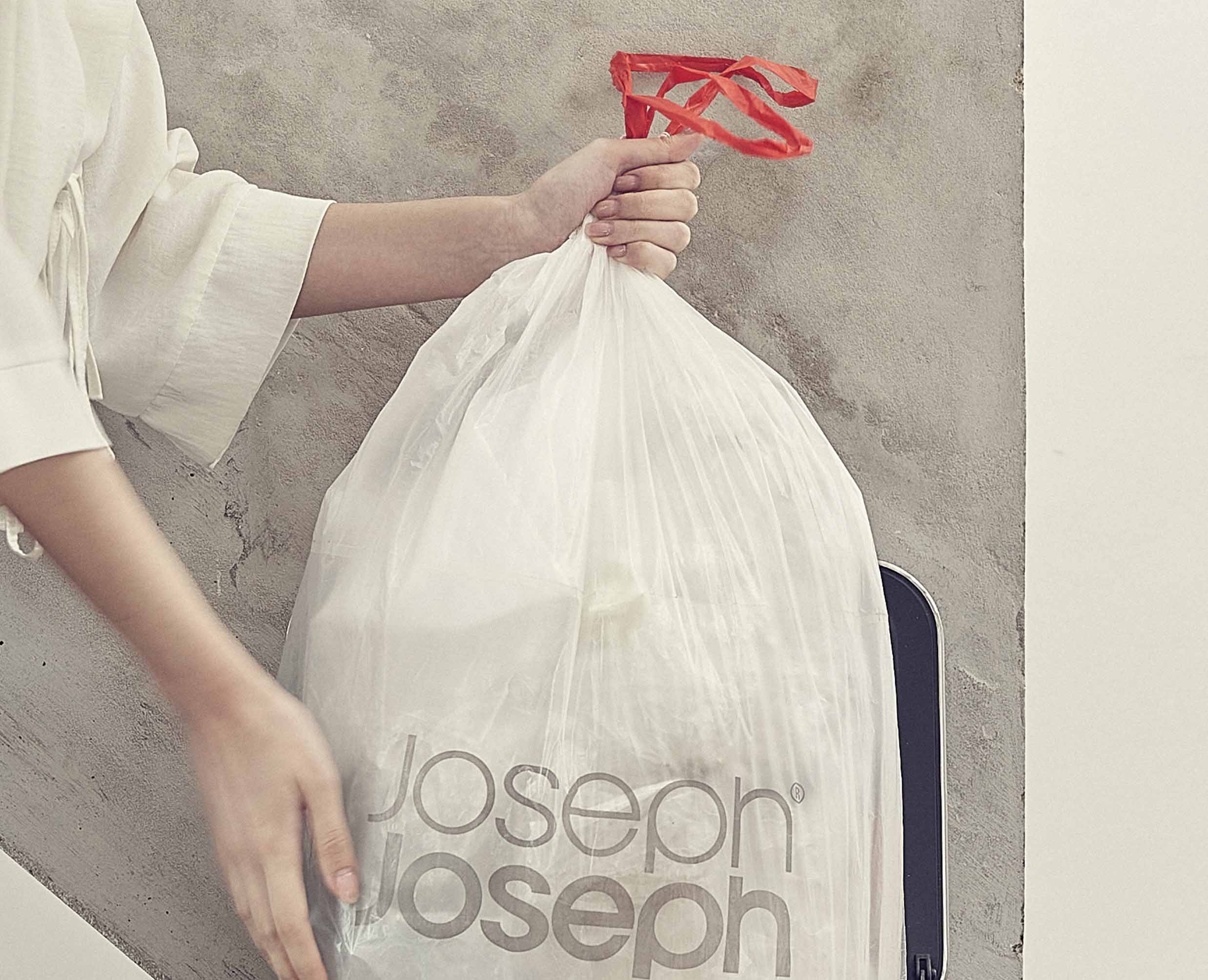 joseph-joseph-iw4-50l-clear-bin-liners-pack-of-20-for-titan-compactor image 5
