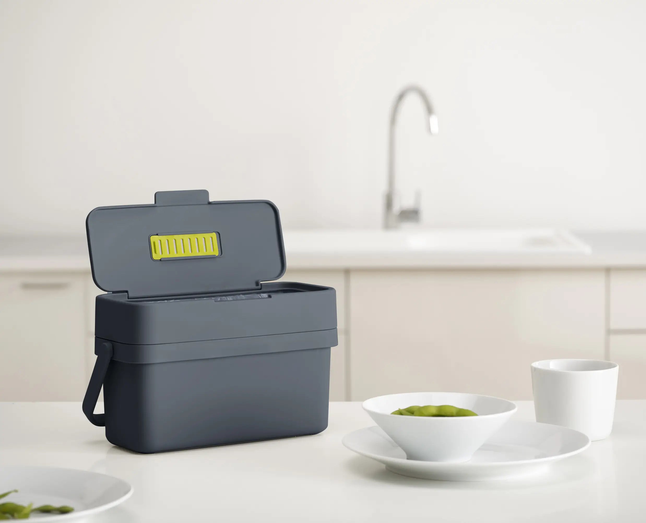 joseph-joseph-compo-4l-grey-food-waste-caddy image 3