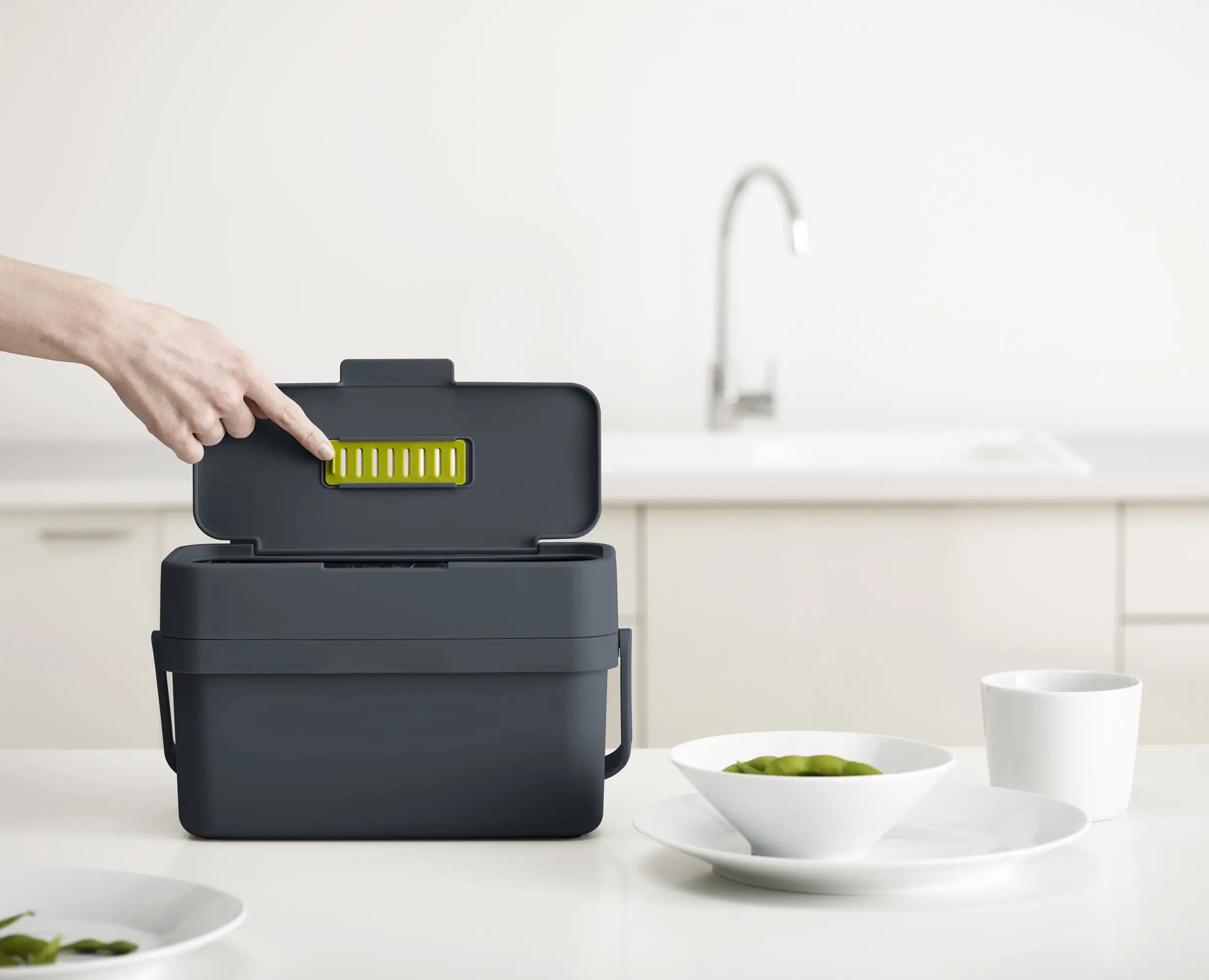joseph-joseph-compo-4l-grey-food-waste-caddy image 6