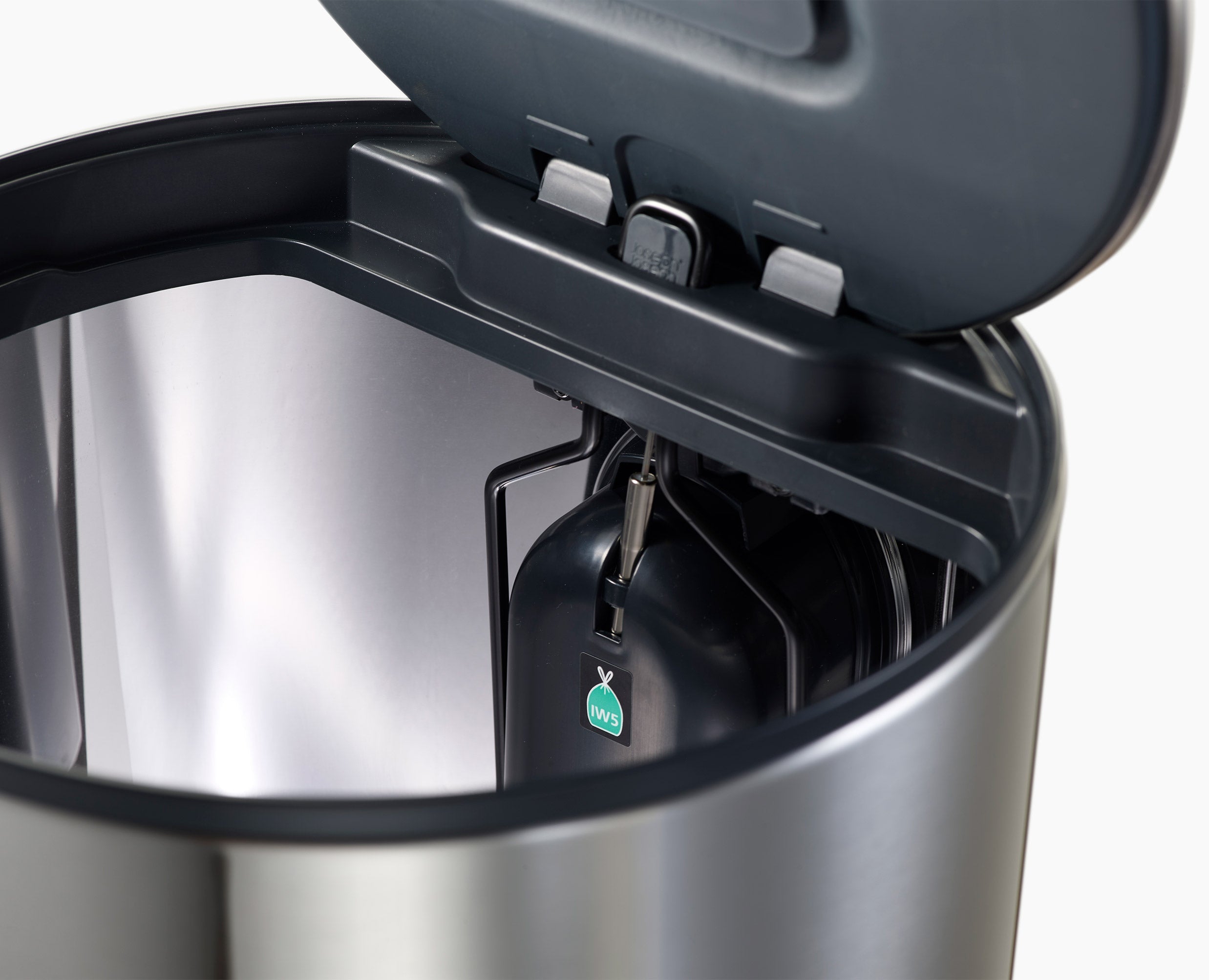 joseph-joseph-arc-30l-easy-push-stainless-steel-pedal-bin-starter-set image 6