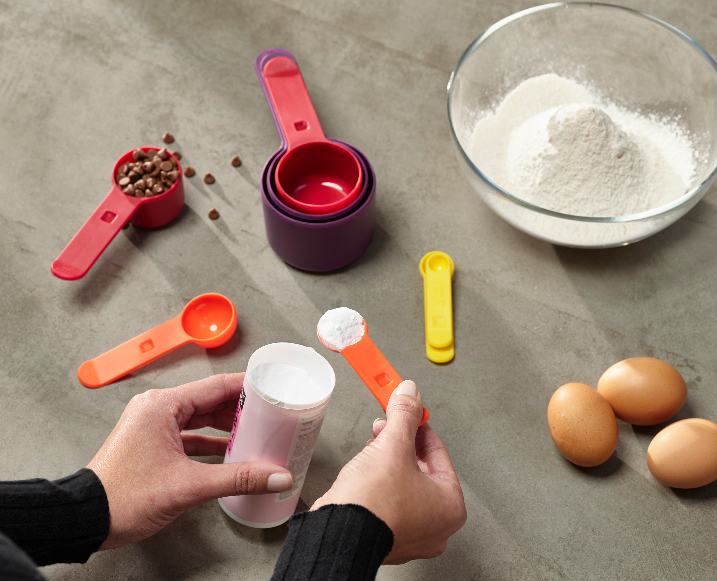 joseph-joseph-nest-measure-multicolour-measuring-cups image 2