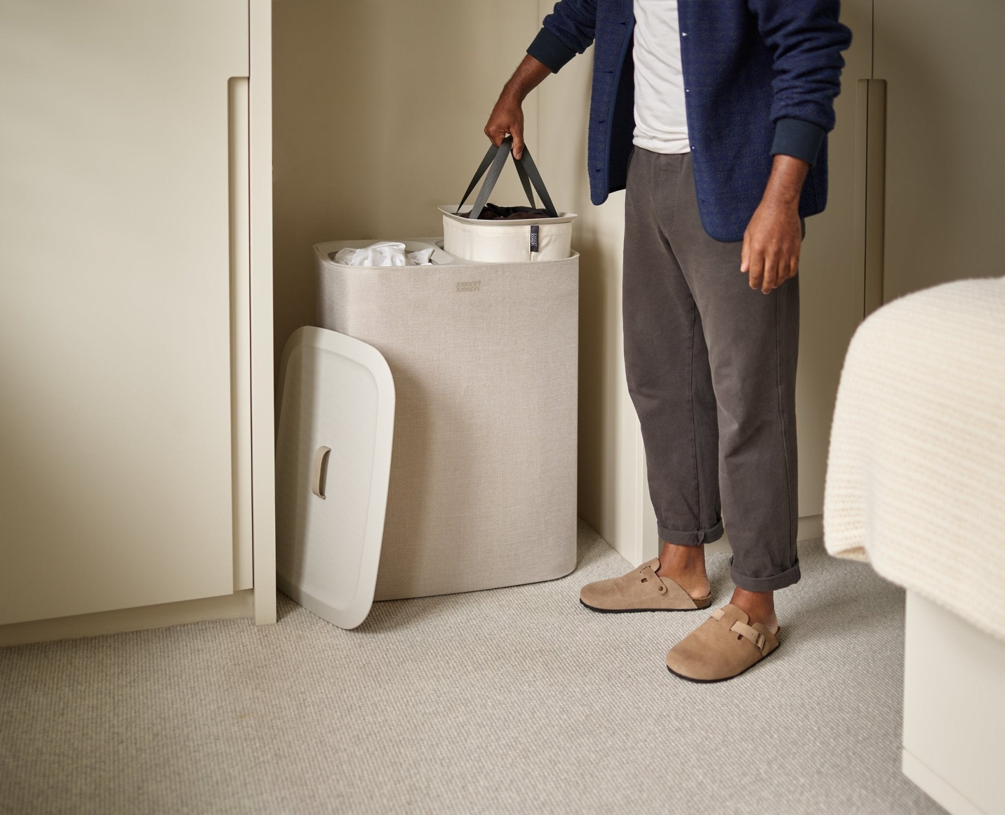 joseph-joseph-tota-90l-hold-all-35l-laundry-basket-set-ecru image 5