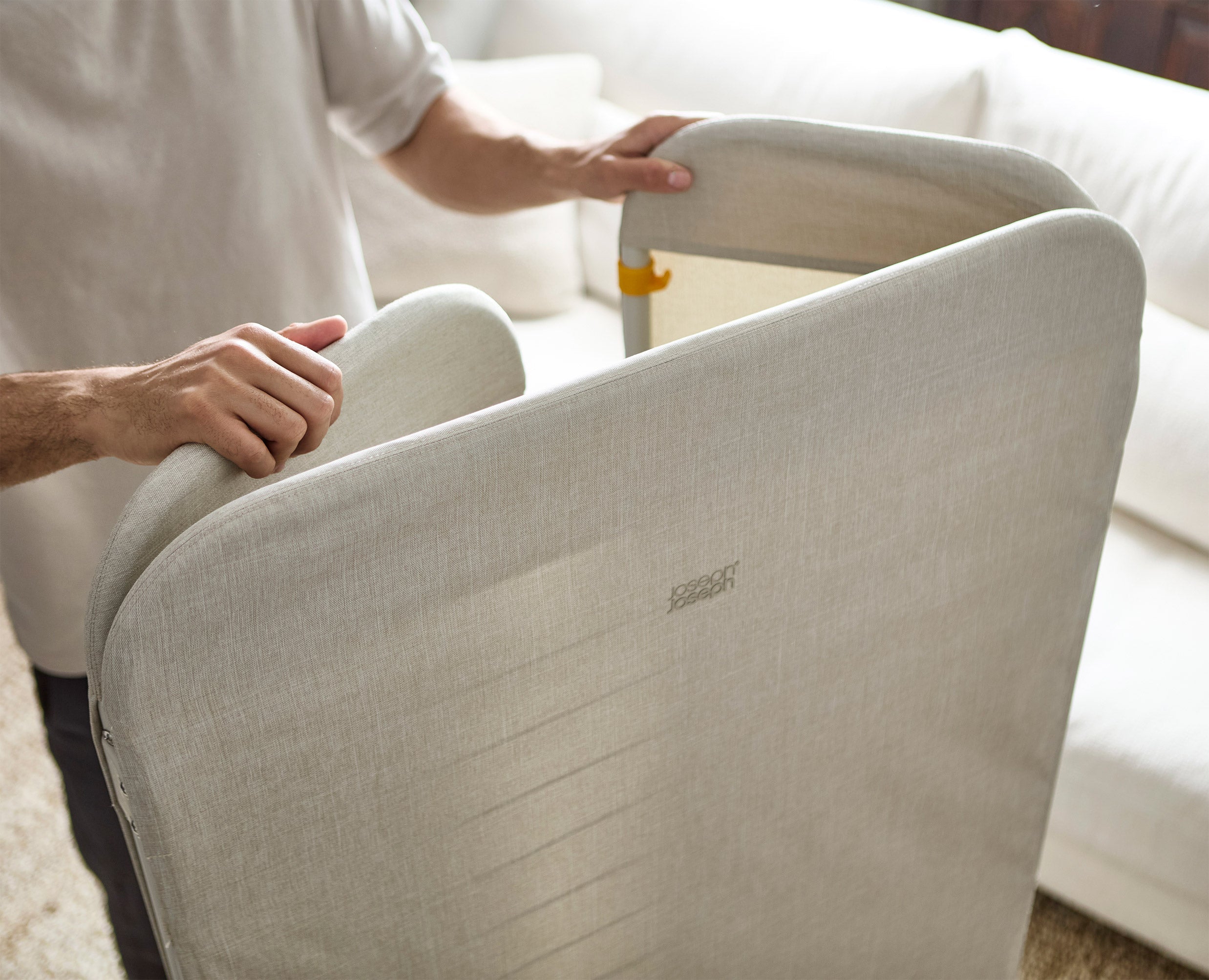joseph-joseph-tota-trio-90l-laundry-basket-eclipse-3-tier-clothes-airer-set-ecru image 6