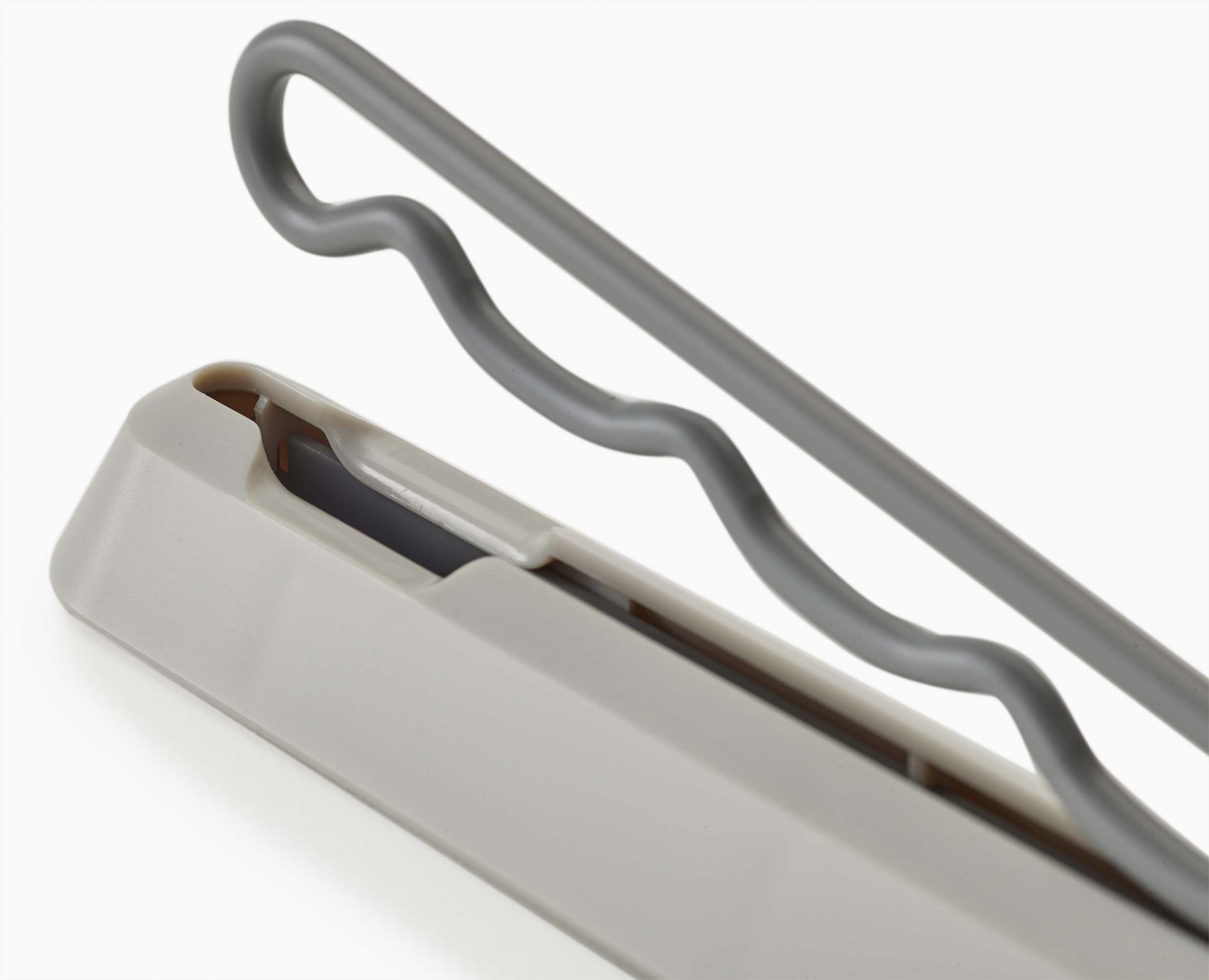 joseph-joseph-orderly-ecru-retractable-hanging-rail image 4