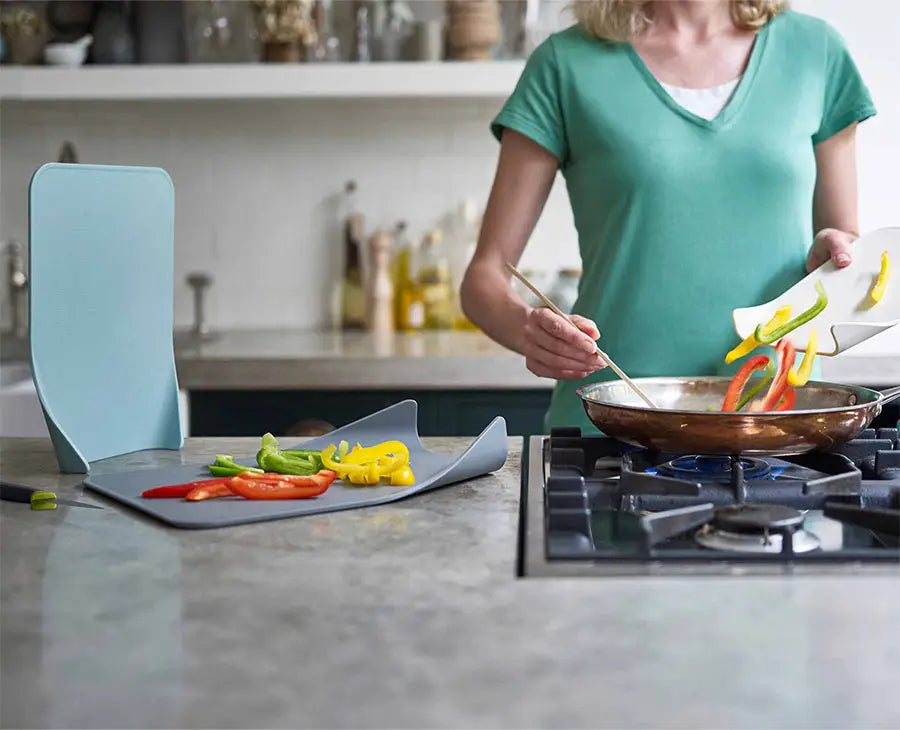 joseph-joseph-nest-3-piece-grey-chopping-board-set image 2
