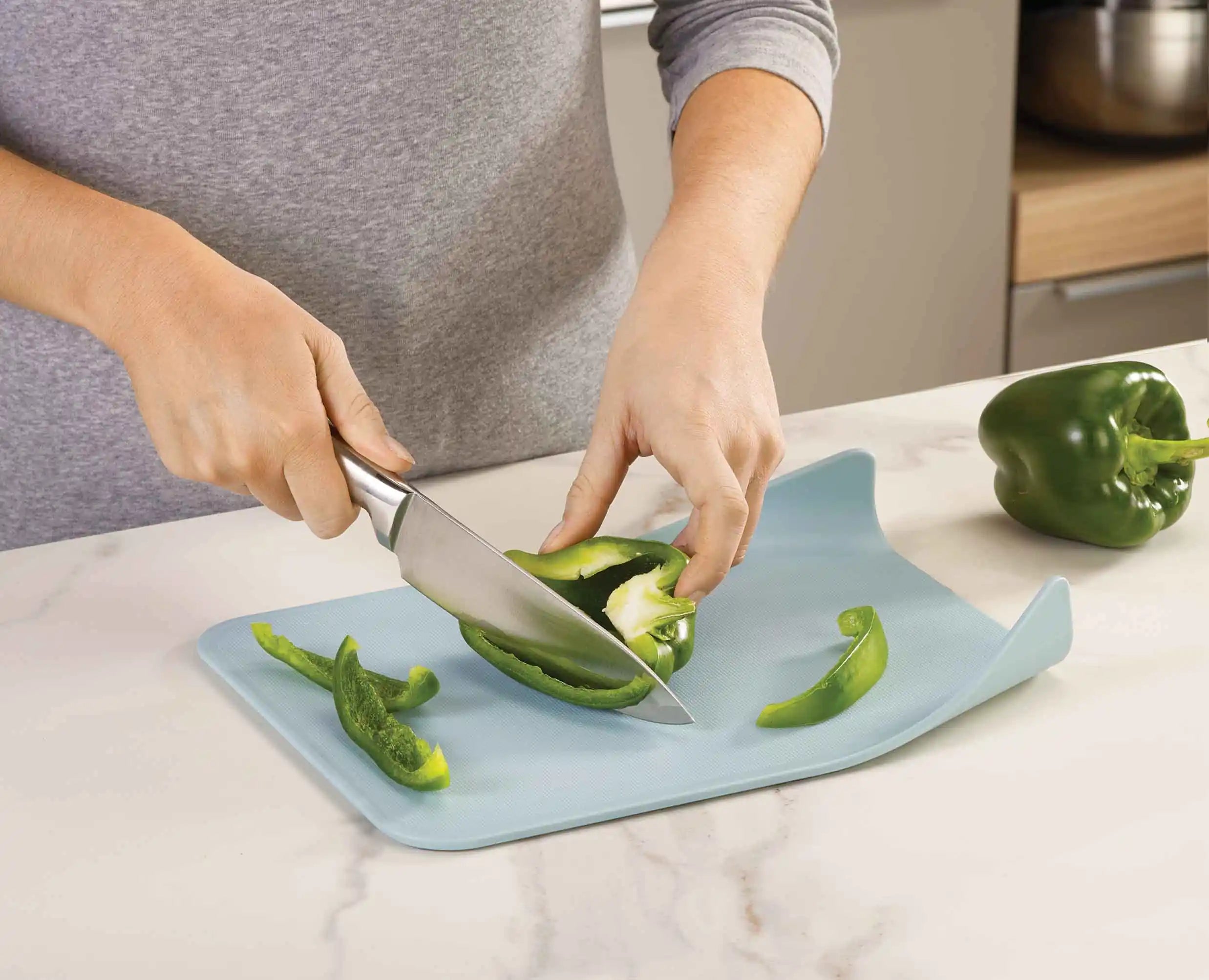 joseph-joseph-nest-3-piece-grey-chopping-board-set image 6