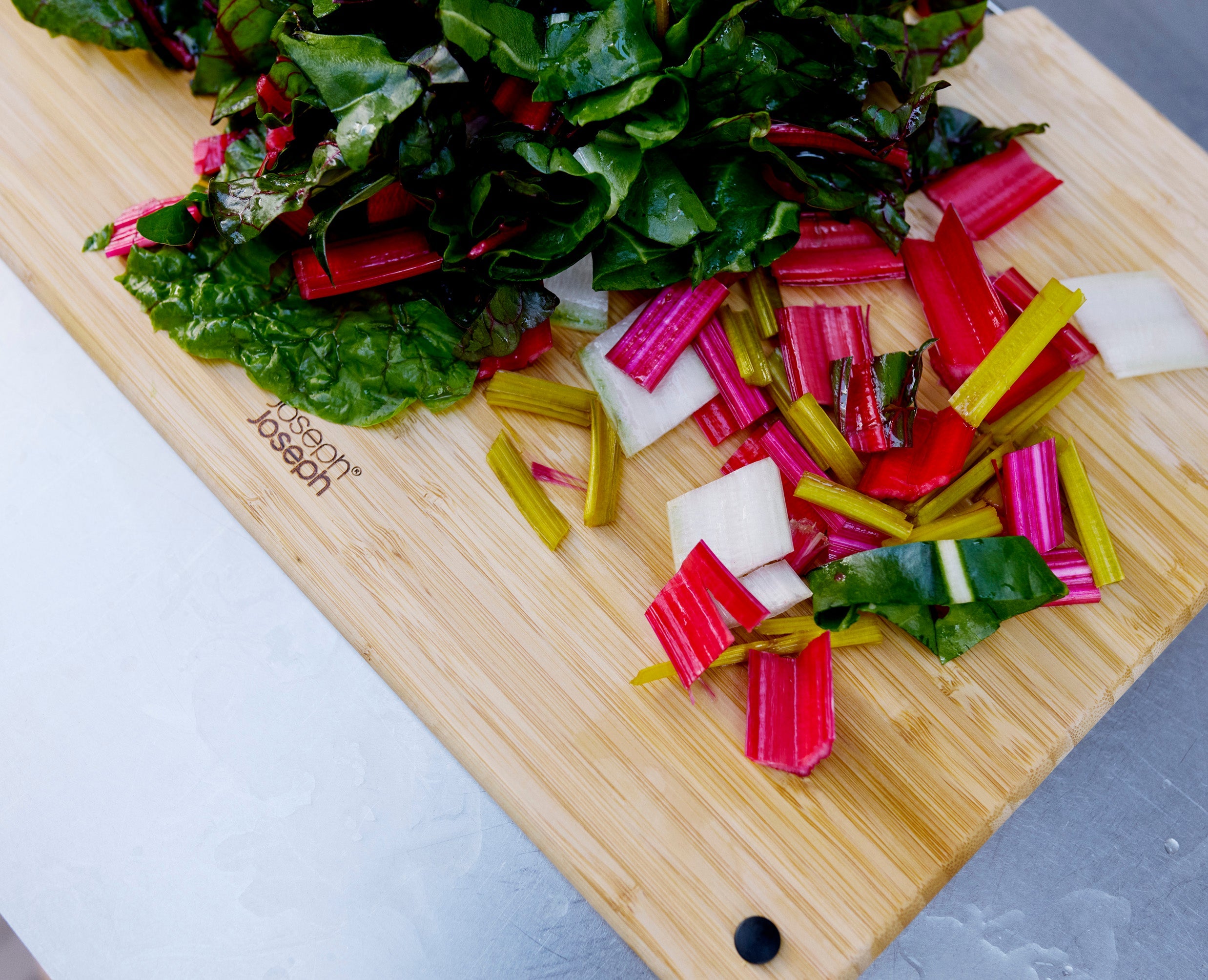 joseph-joseph-folio-steel-bamboo-3-piece-chopping-board-set image 6