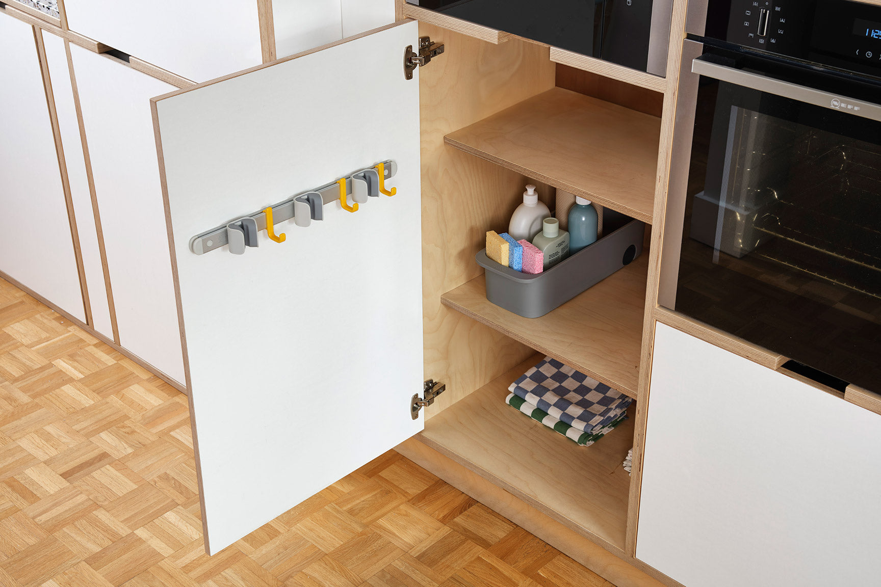 joseph-joseph-cleantech-pole-tool-organiser image 3