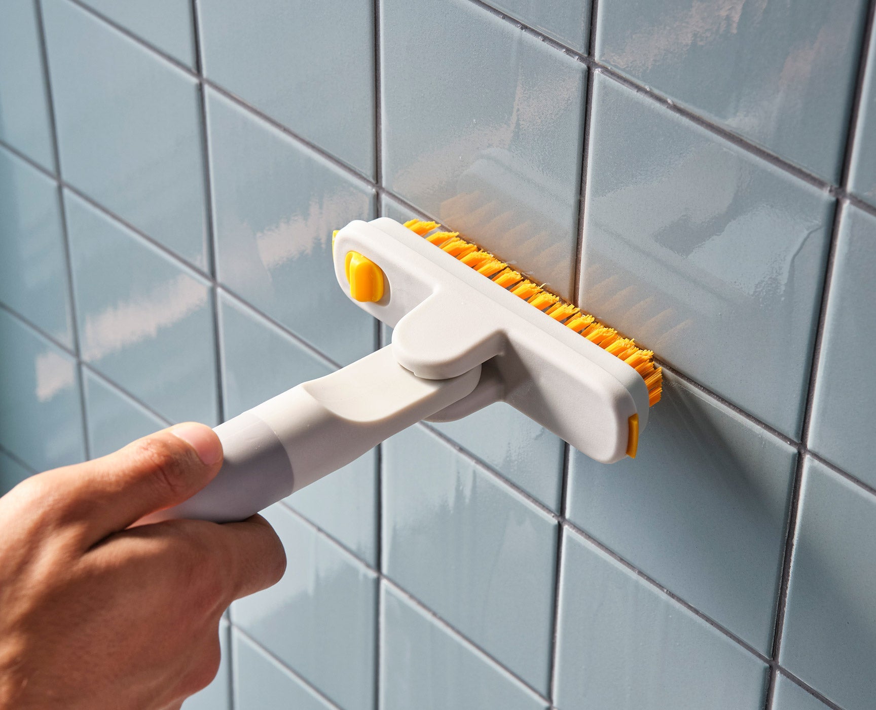 joseph-joseph-cleantech-2-piece-tile-scrubber-spot-cleaning-tool-set image 5