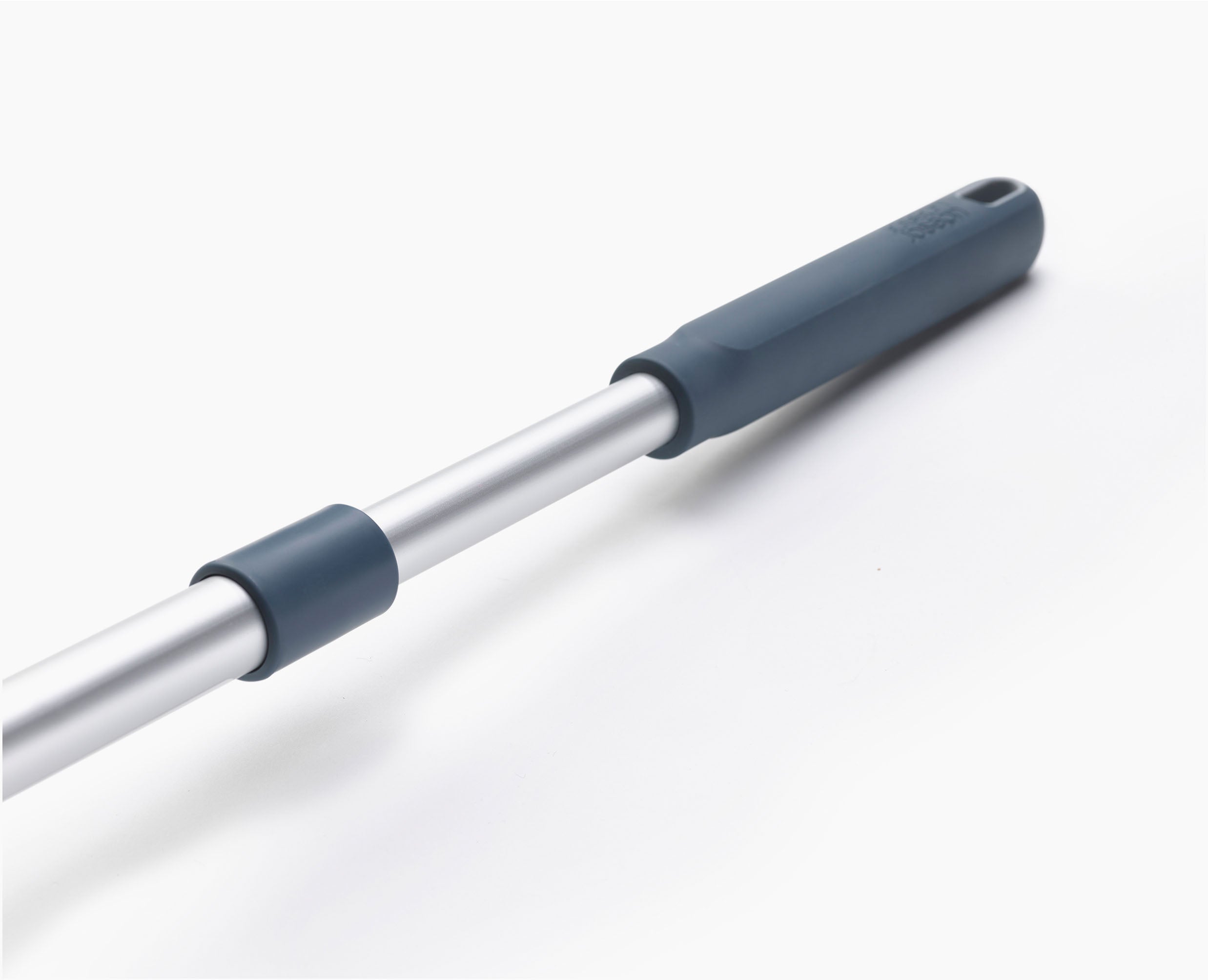 joseph-joseph-cleanstore-wall-mounted-broom-with-telescopic-pole-and-bristle-com image 7
