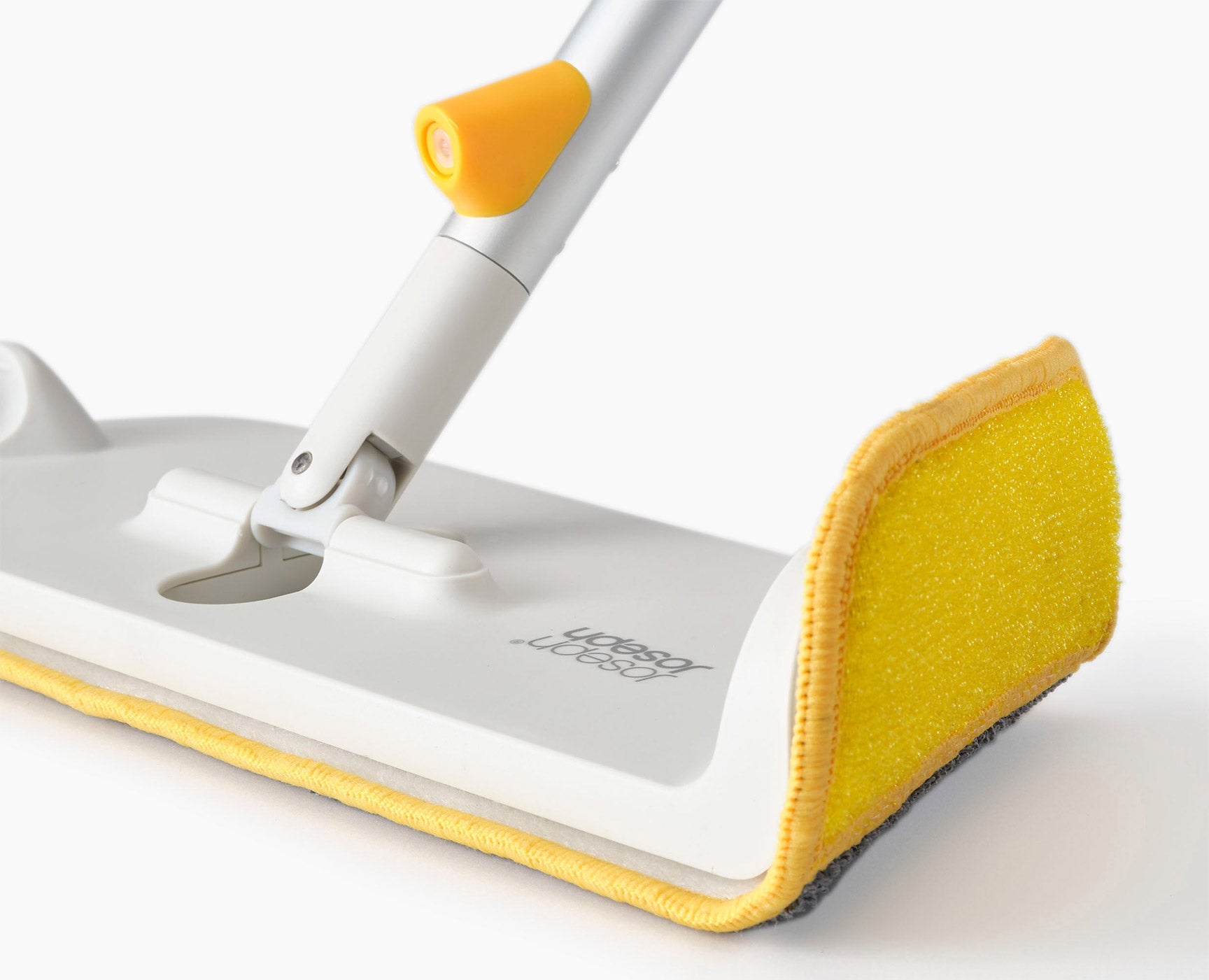 joseph-joseph-cleantech-spray-mop-replacement-pad image 4