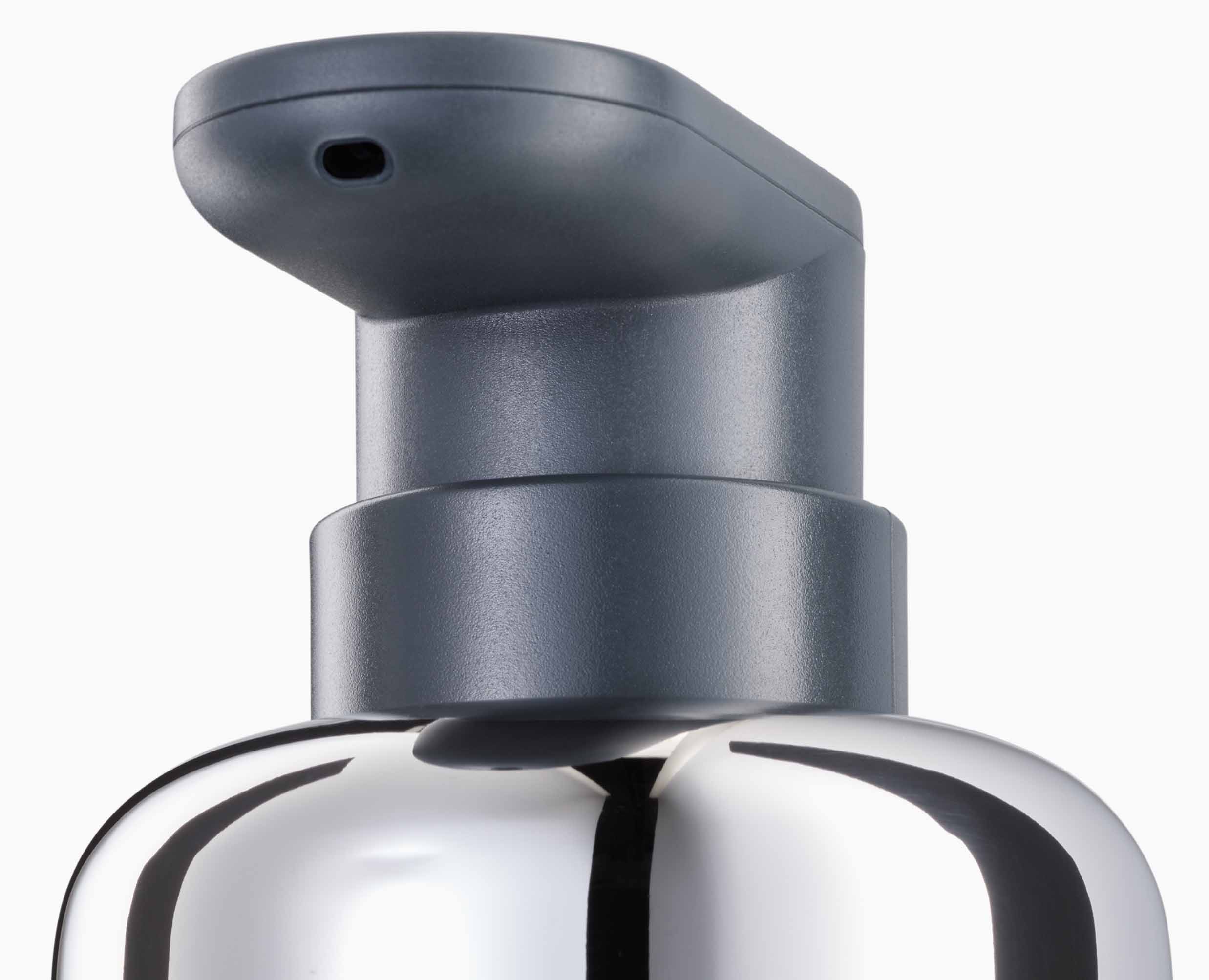 joseph-joseph-easystore-luxe-stainless-steel-soap-pump image 4