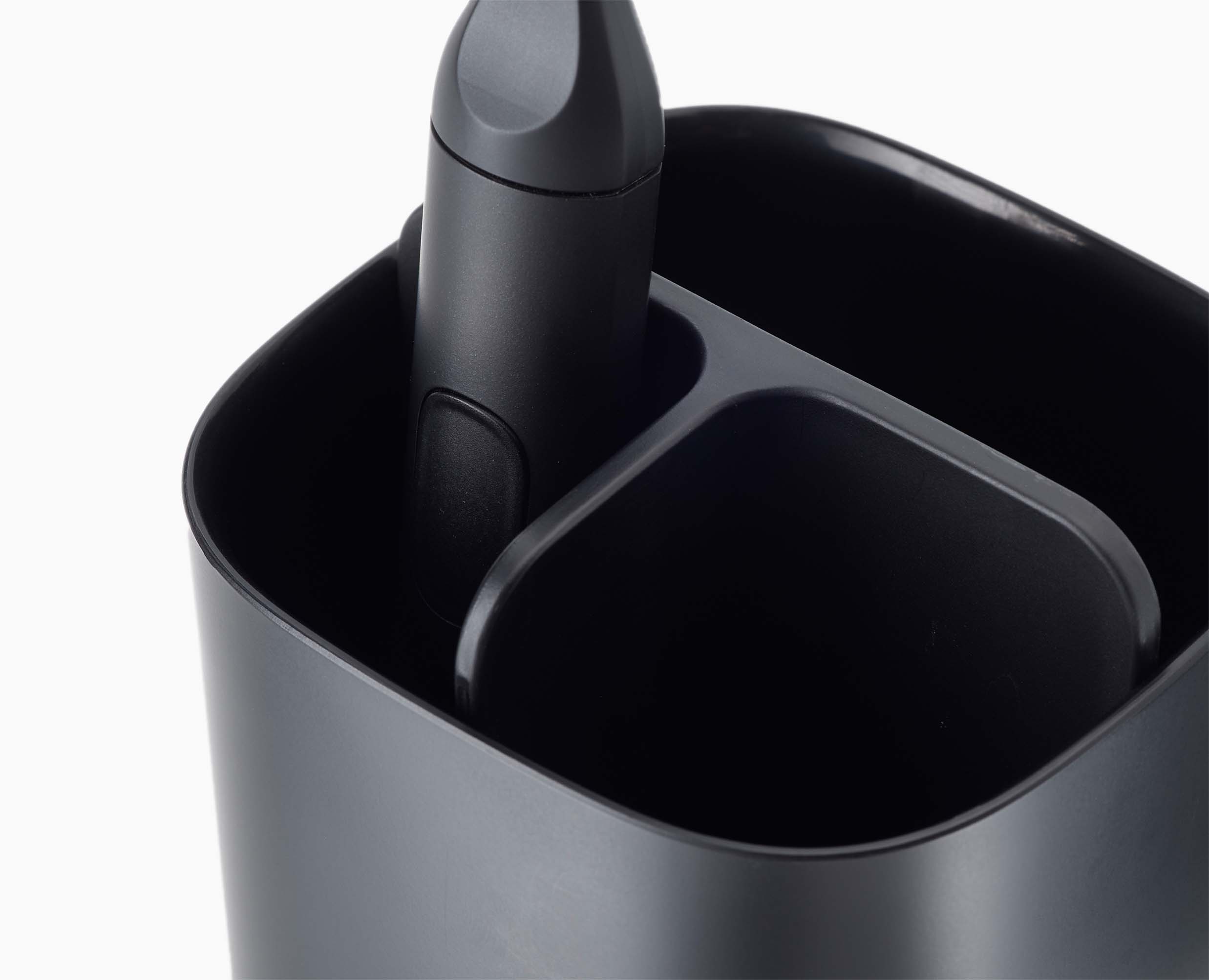 joseph-joseph-easystore-matt-black-toothbrush-holder image 6