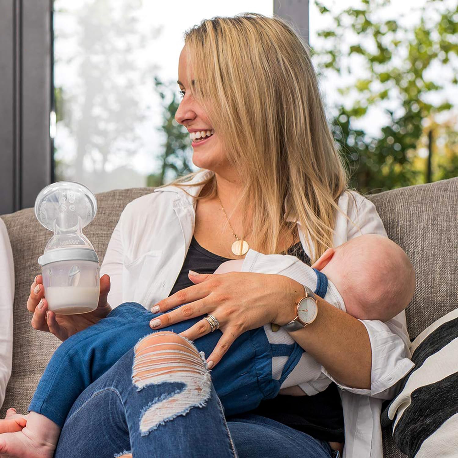 haakaa-gen-3-manual-breast-pump-multifunctional-silicone-pump-5-4oz-160ml-grey image 3