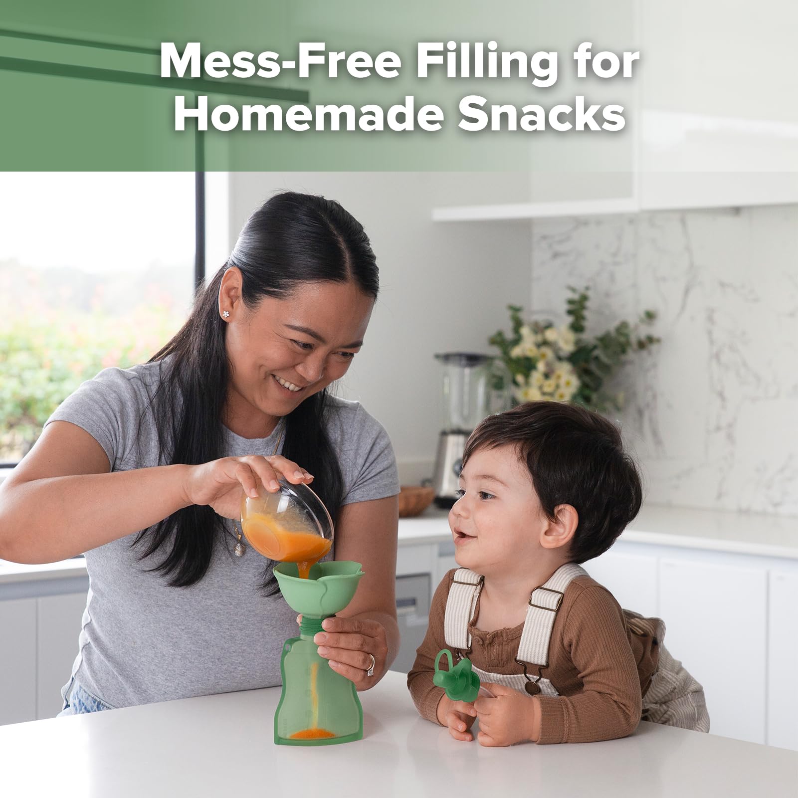 haakaa-fill-go-yummy-pouch-flower-funnel-combo-pea-green-pouches-2pcs-spring-gre image 2