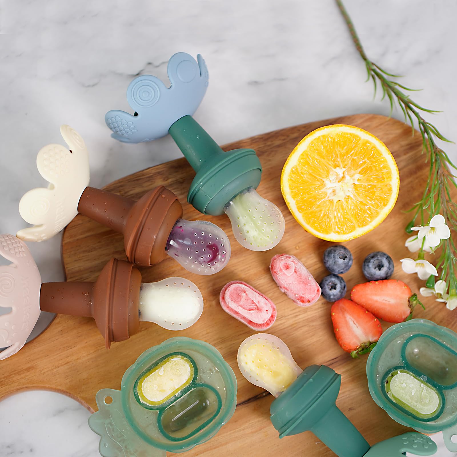 haakaa-flower-baby-fresh-fruit-food-feeder-with-mini-freezer-nibble-tray-skyblue image 6