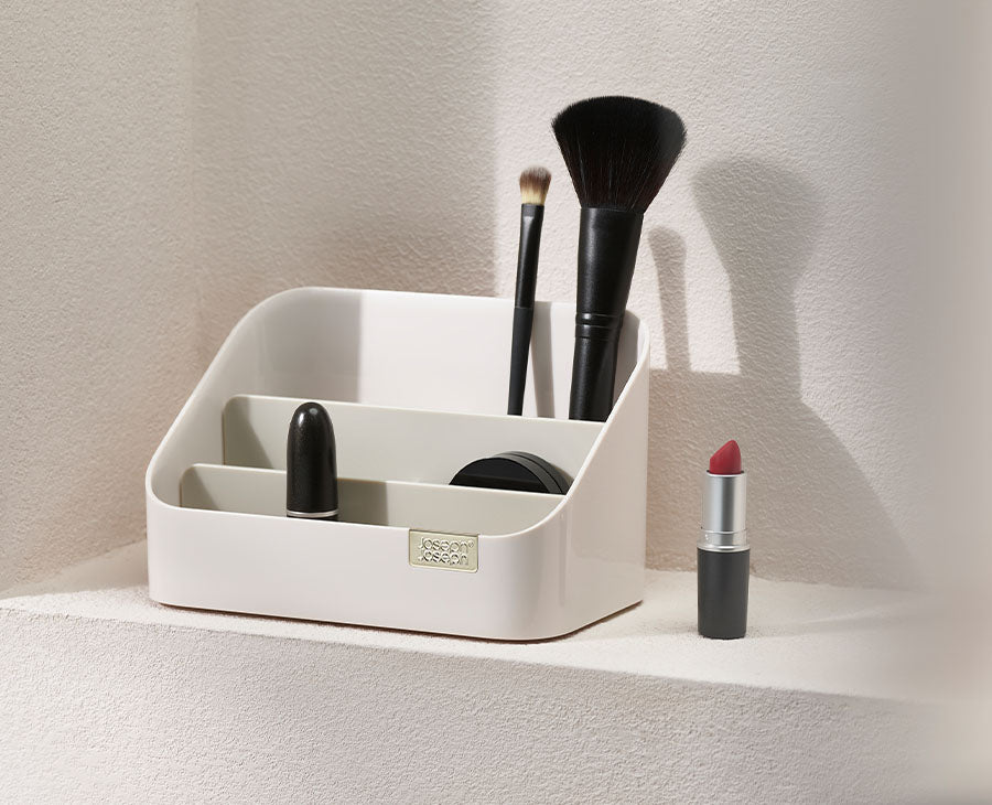 joseph-joseph-viva-tiered-cosmetic-organiser image 2