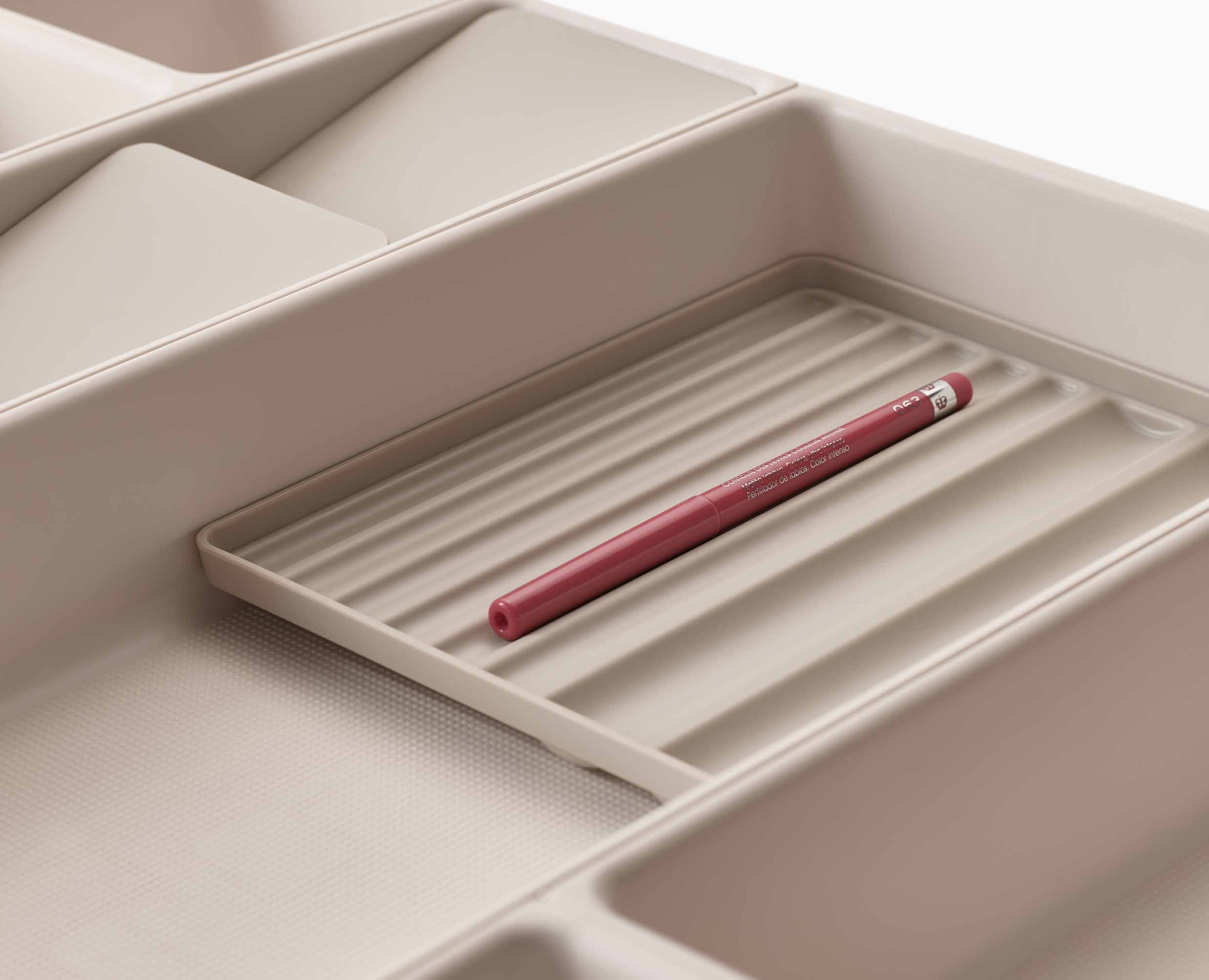 joseph-joseph-viva-12-piece-makeup-drawer-organiser-set image 5