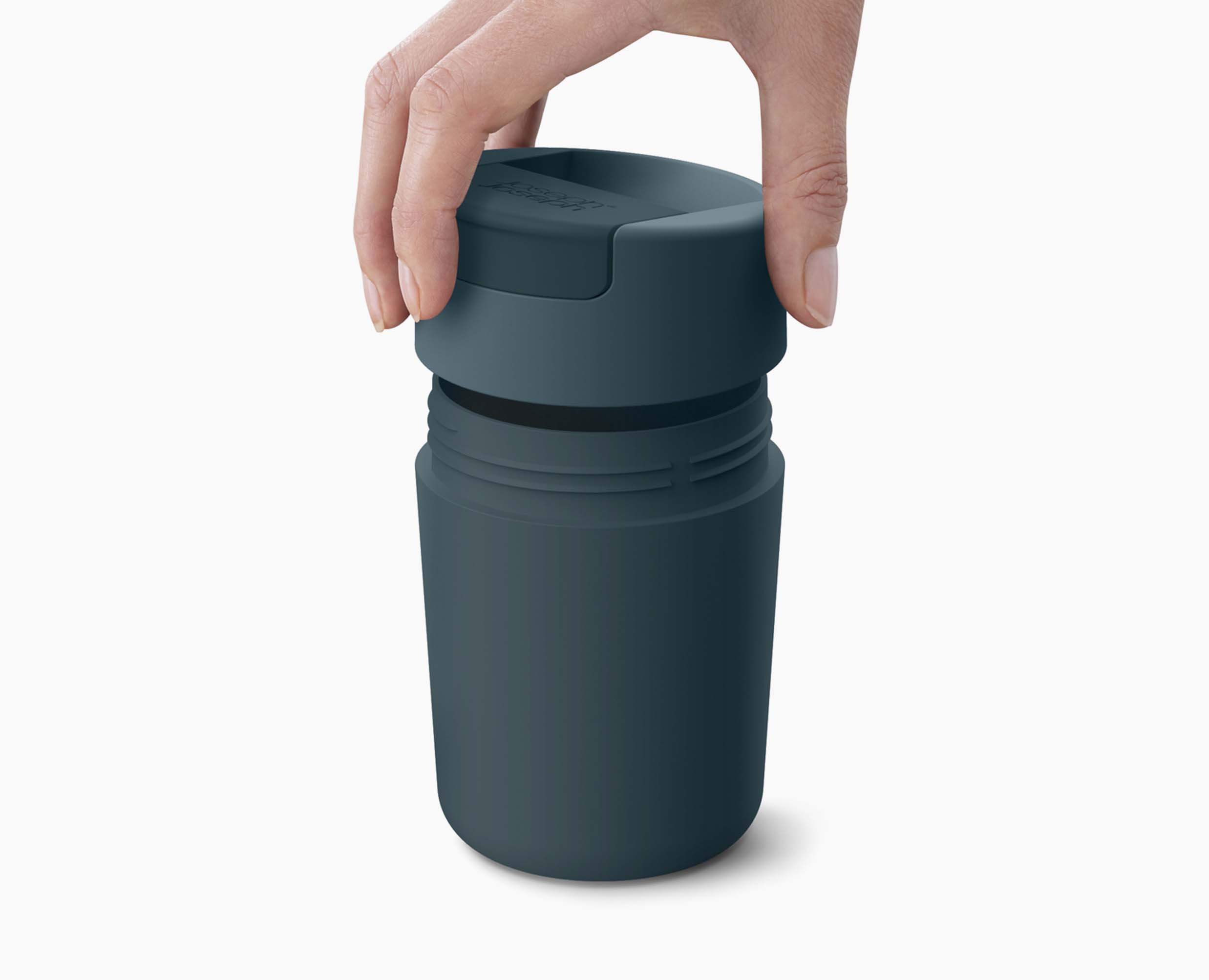 joseph-joseph-sipp-blue-travel-mug-with-hygienic-lid-340ml image 5
