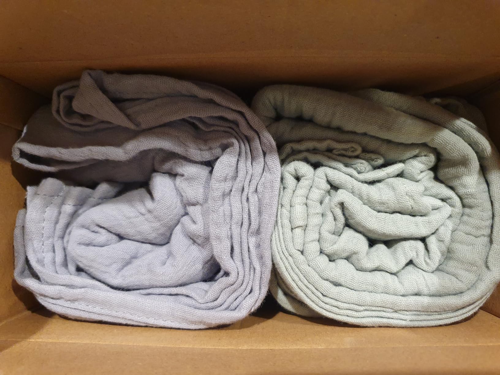 Nice blankets, but they wrinkle