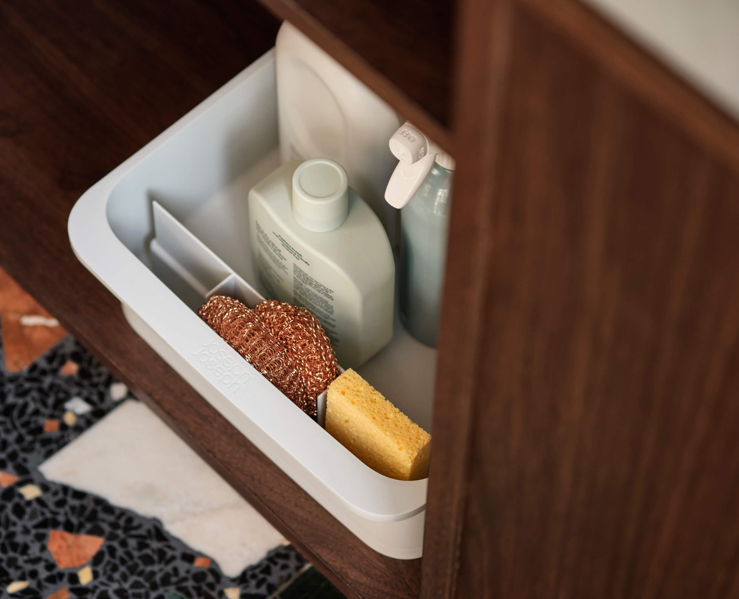 joseph-joseph-cupboardstore-large-easy-access-storage-caddy image 4