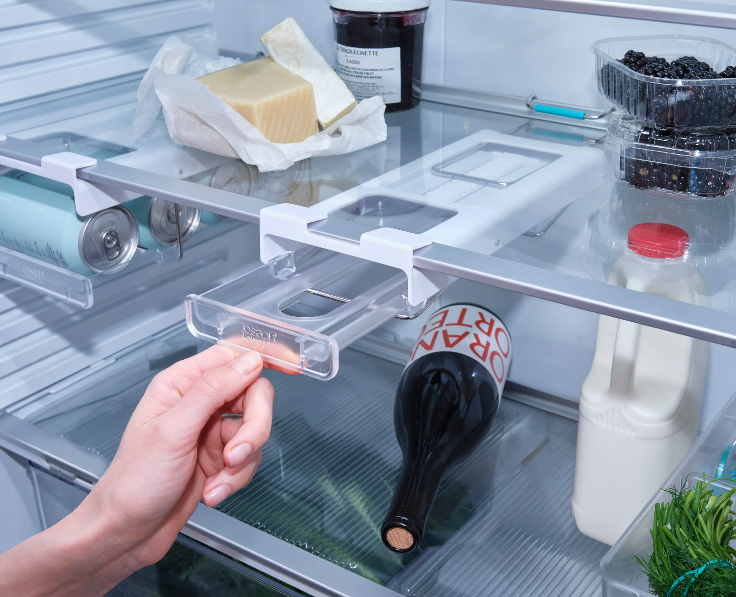 joseph-joseph-fridgestore-under-shelf-collapsible-bottle-holder image 4