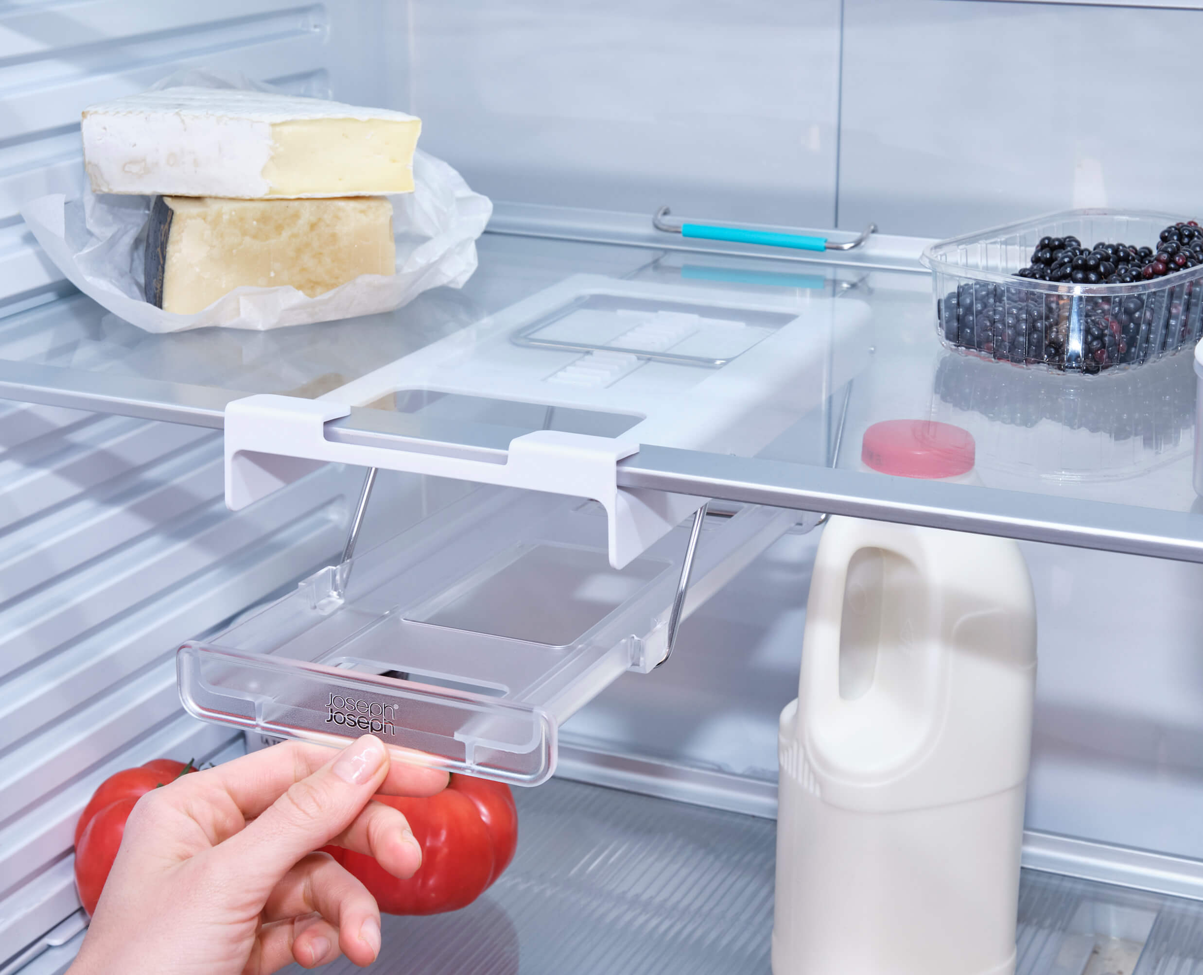 joseph-joseph-fridgestore-under-shelf-collapsible-can-dispenser image 5