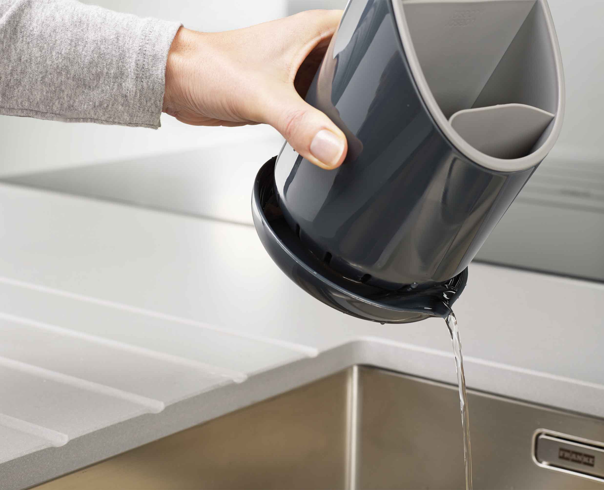 joseph-joseph-dock-grey-cutlery-drainer image 4