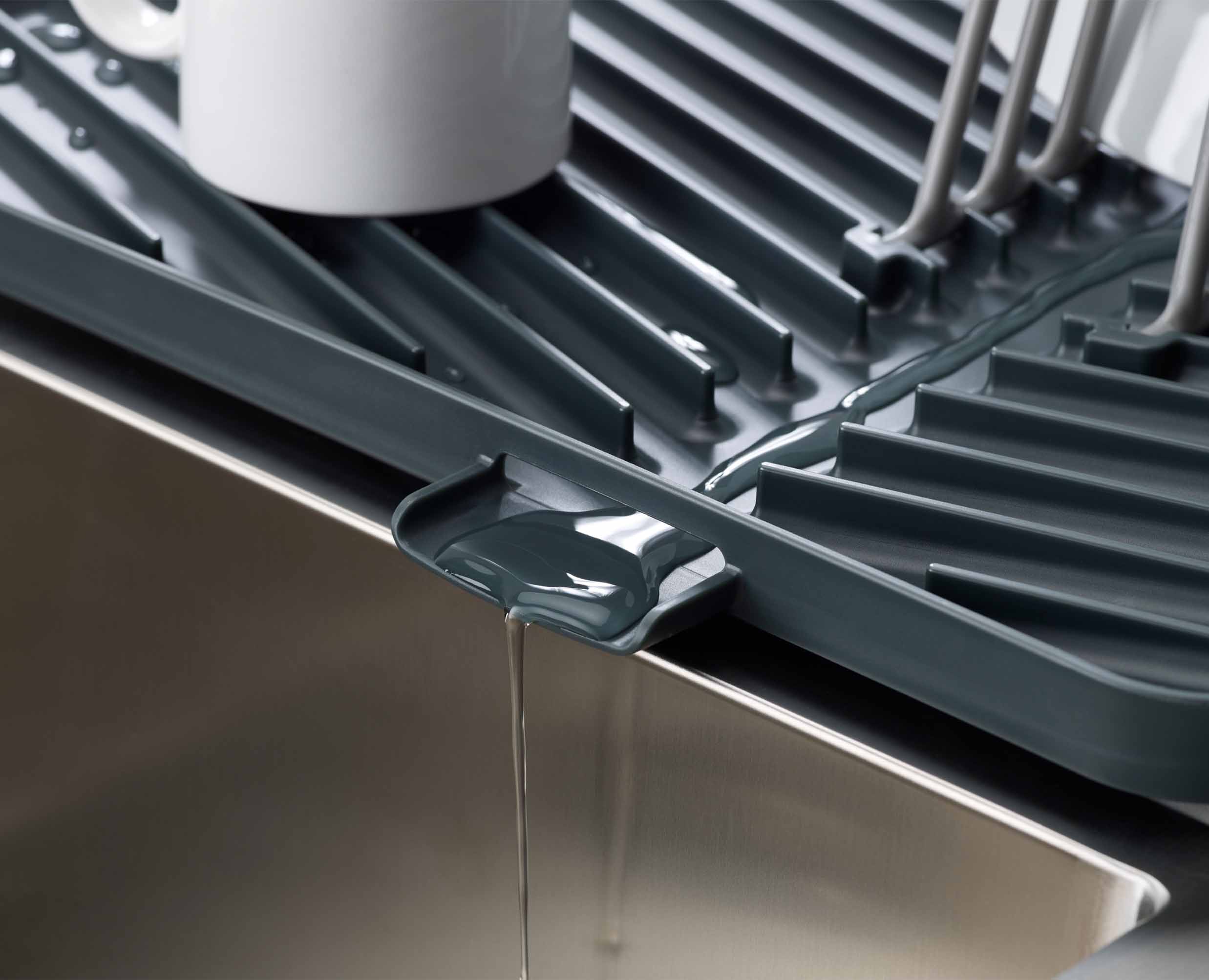 joseph-joseph-flip-up-grey-draining-board image 4