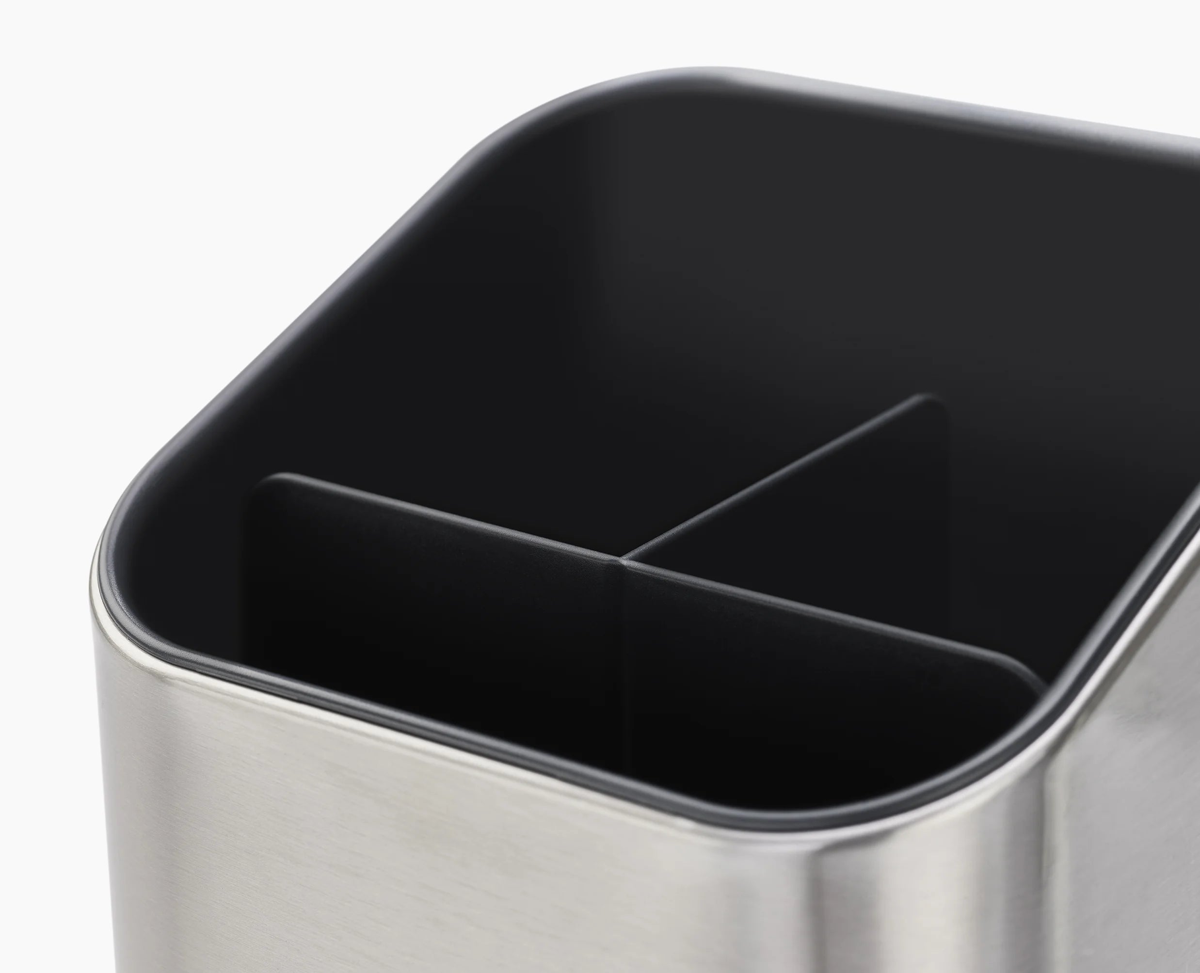joseph-joseph-surface-tiered-stainless-steel-utensil-pot image 4