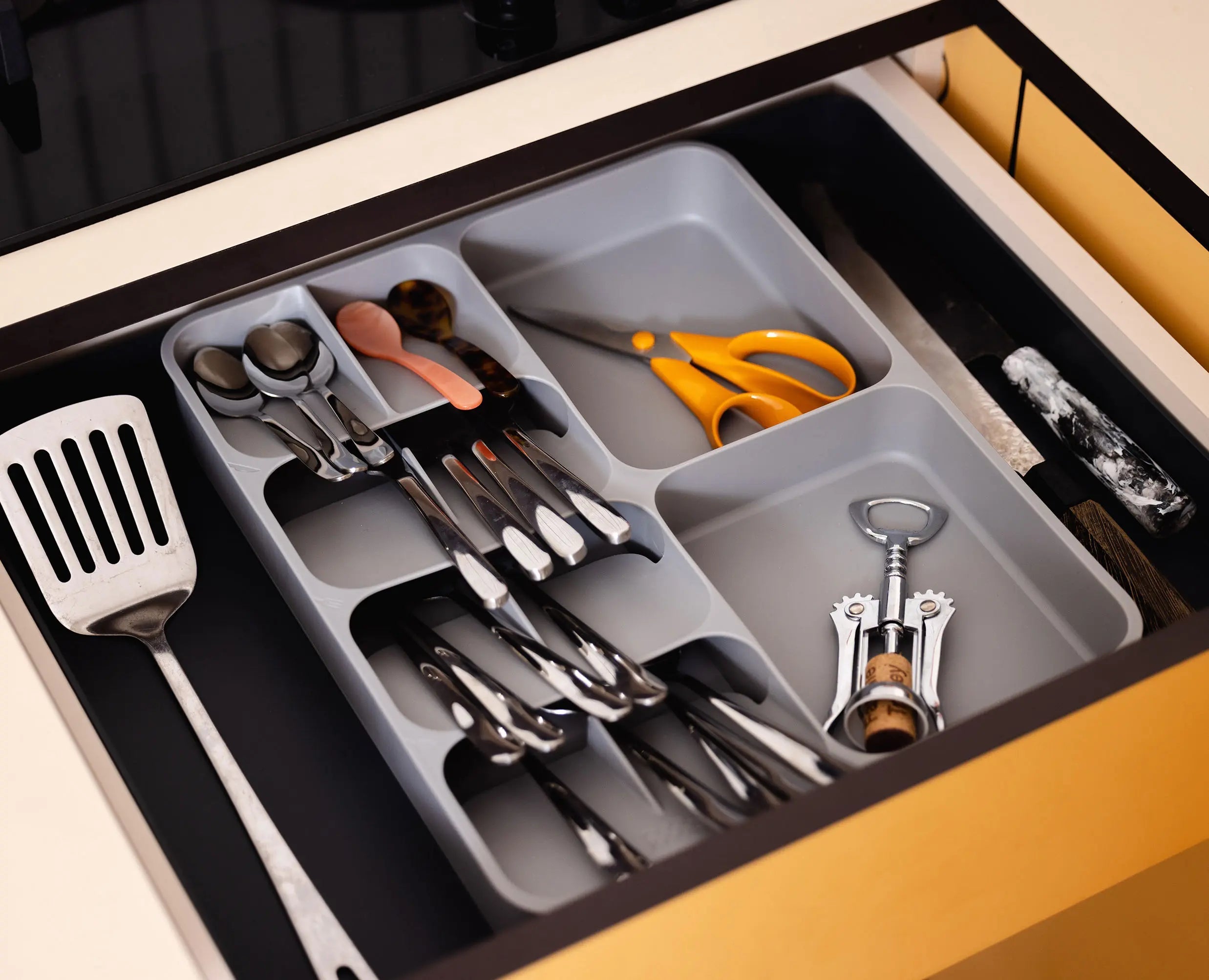 joseph-joseph-drawerstore-grey-expanding-cutlery-utensil-gadgets-organiser image 2