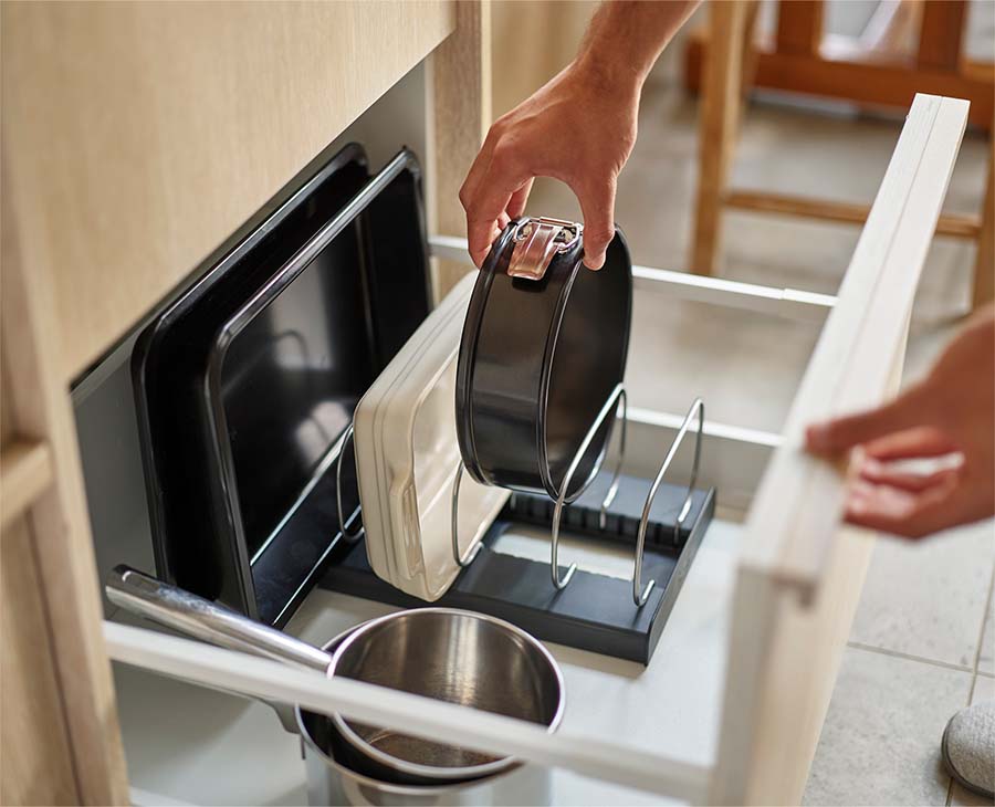 joseph-joseph-drawerstore-grey-baking-tray-organiser image 2
