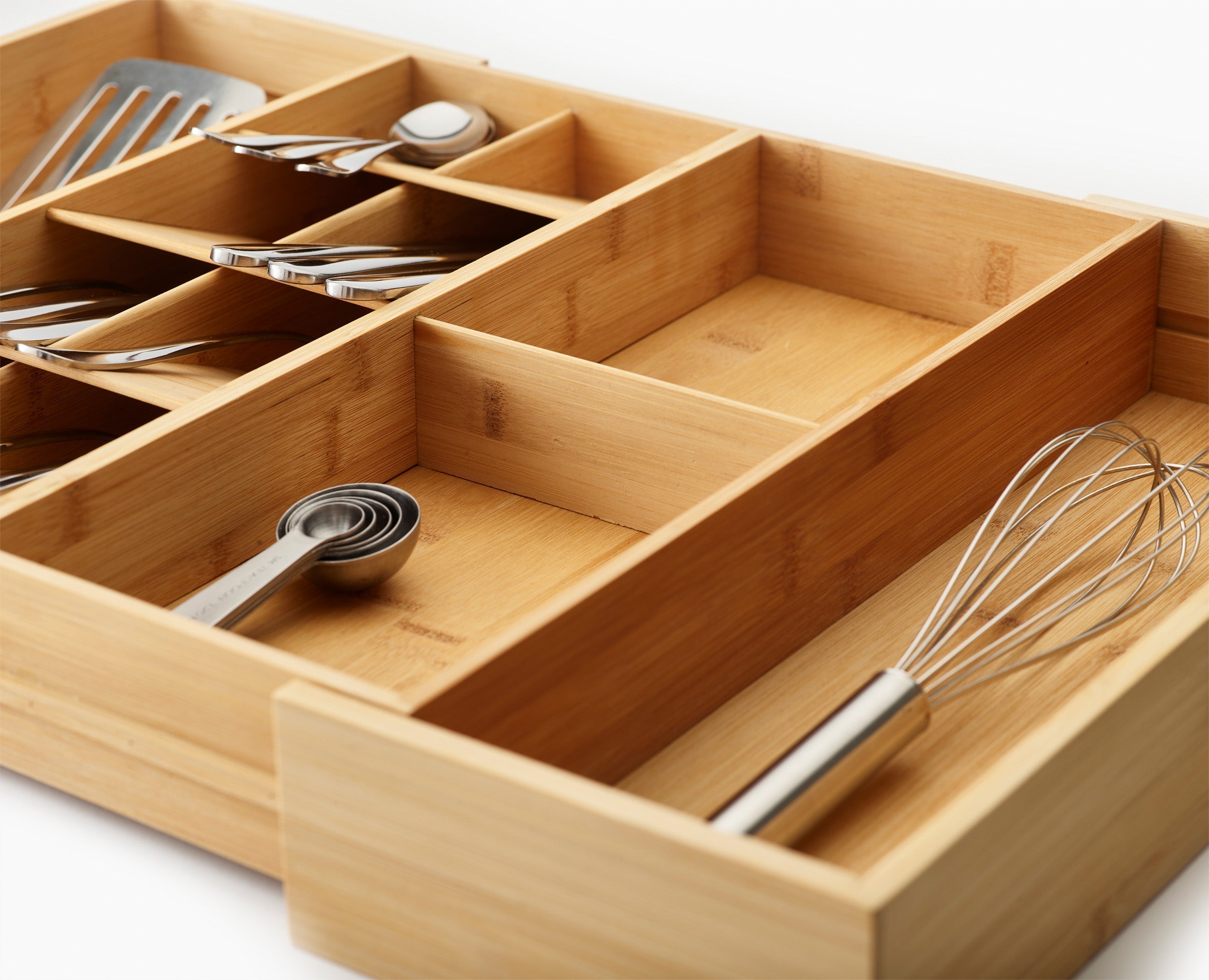 joseph-joseph-drawerstore-bamboo-expanding-cutlery-utensil-gadgets-organiser image 4