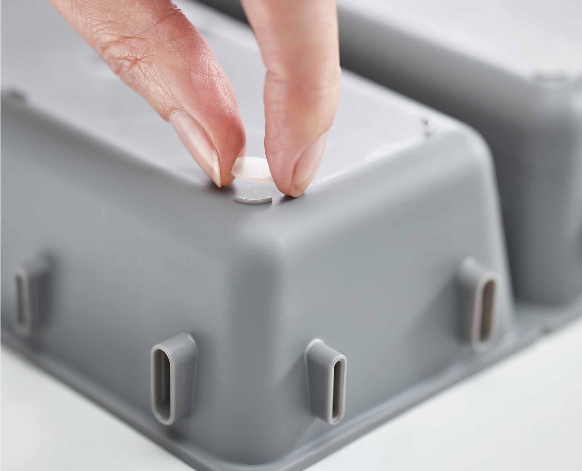 joseph-joseph-blox-7-piece-grey-drawer-organiser-set-modular-clippable image 5