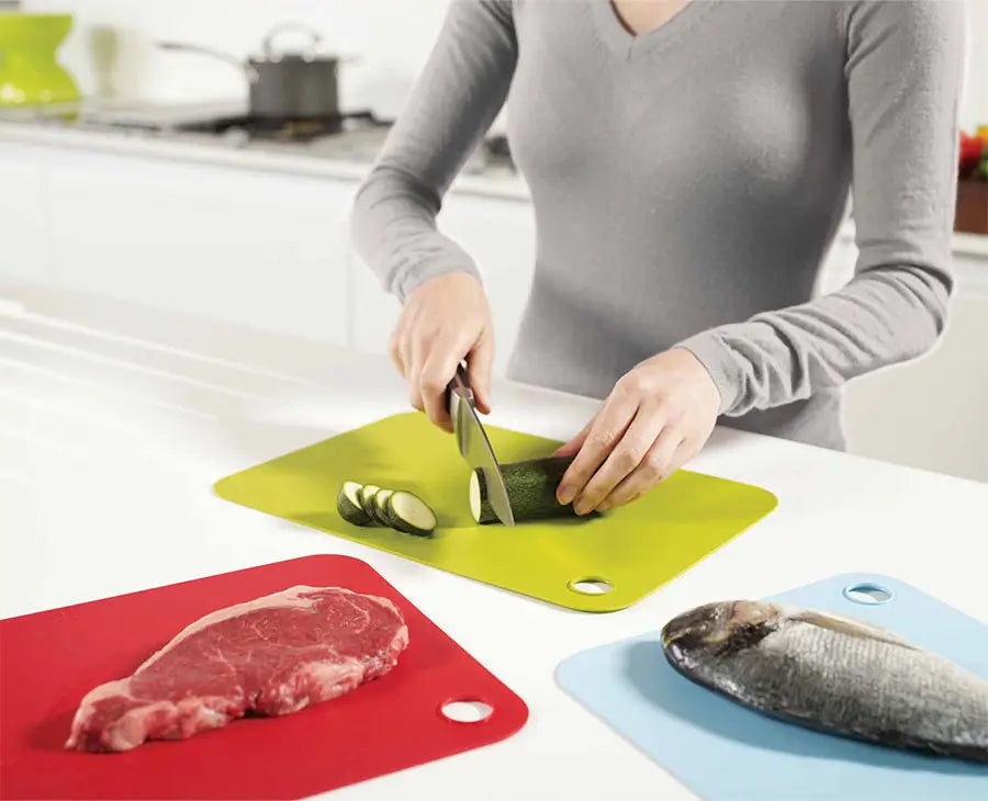 joseph-joseph-pop-3-piece-multicolour-chopping-mat-set image 2