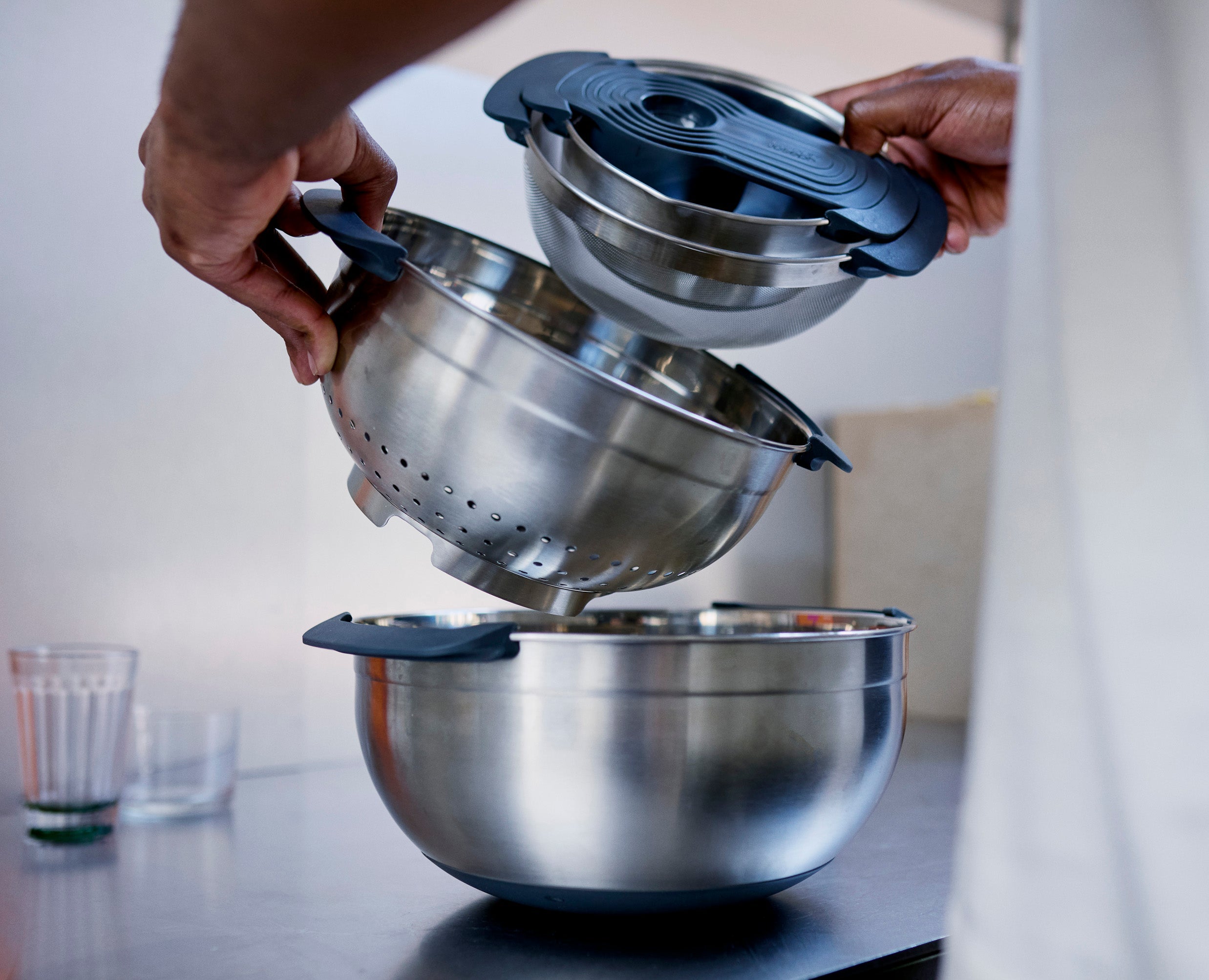 joseph-joseph-nest-9-piece-stainless-steel-food-preparation-set image 3